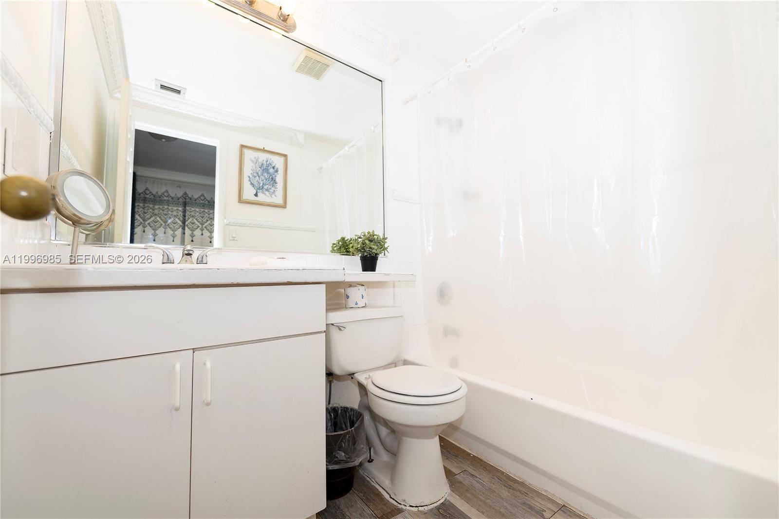 918 OCEAN DRIVE CONDO - Residential