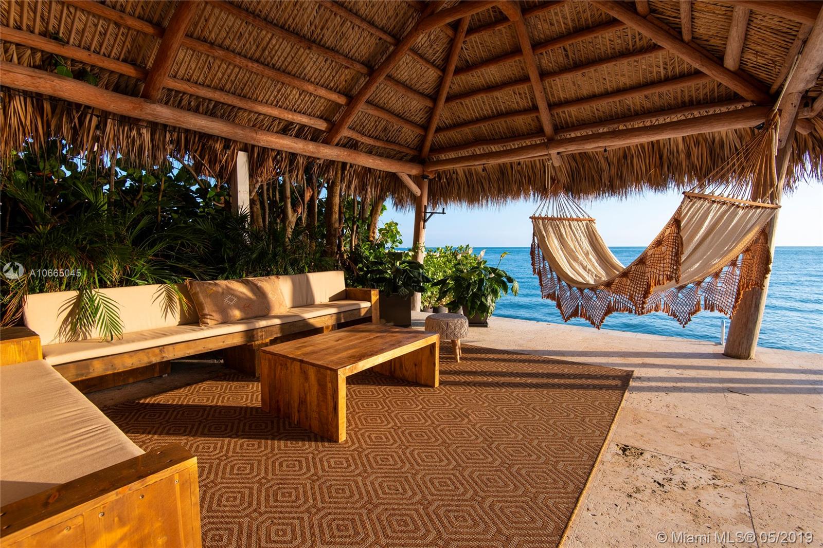 MASHTA ISLAND - Residential
