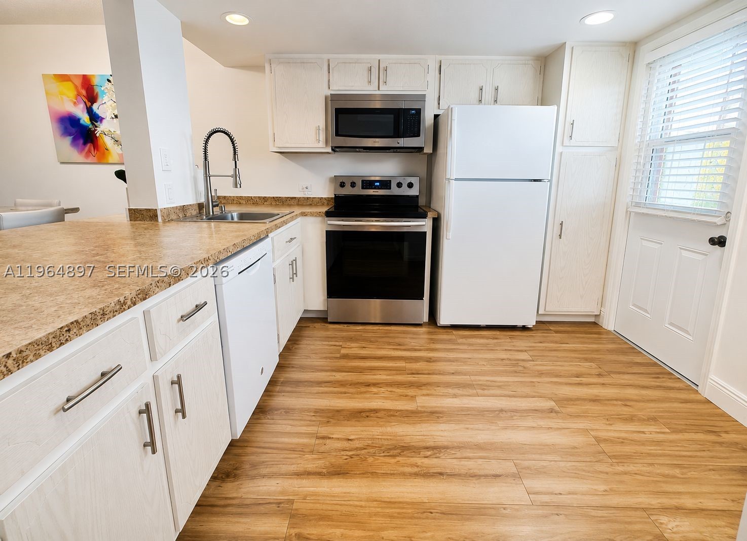 ROYAL OAKS CONDO - Residential