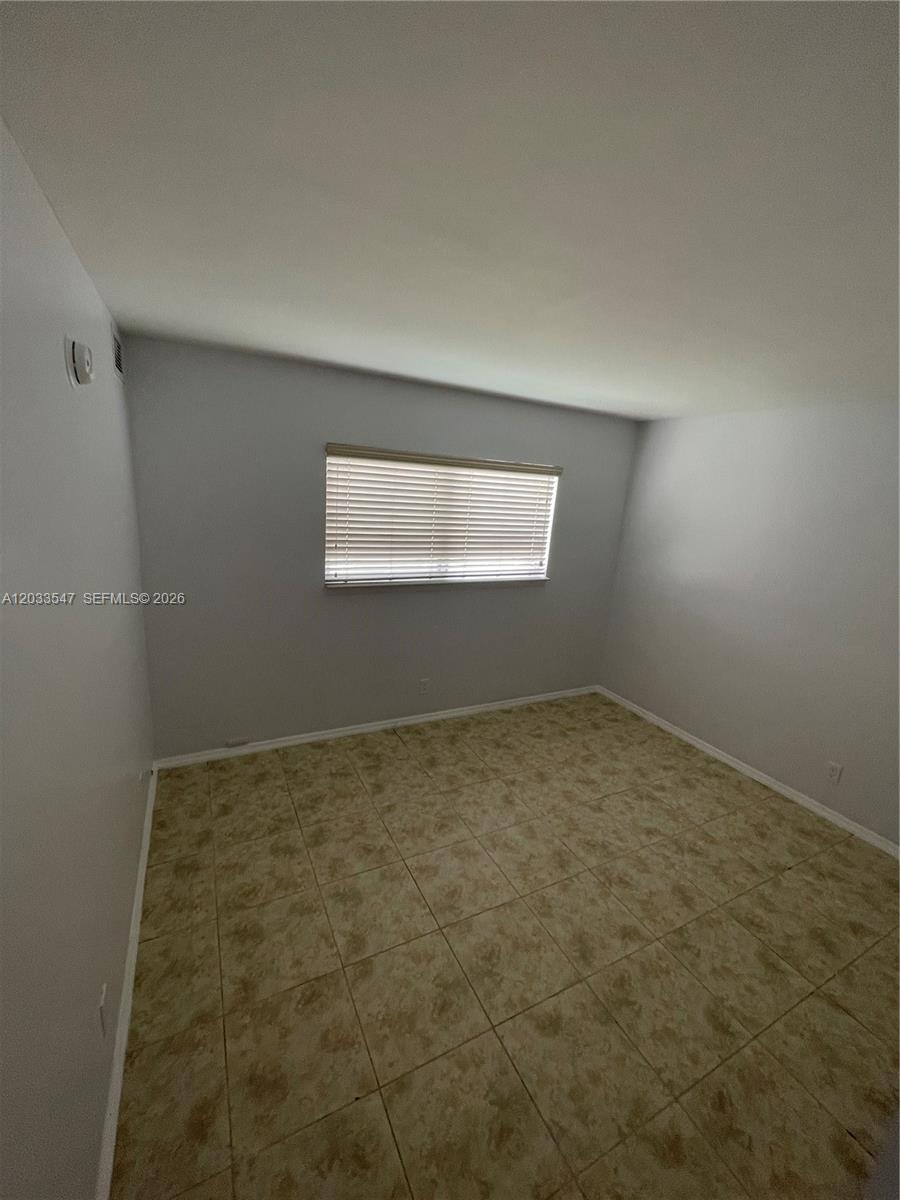 STONEBRIDGE GARDENS SECTI - Residential Lease