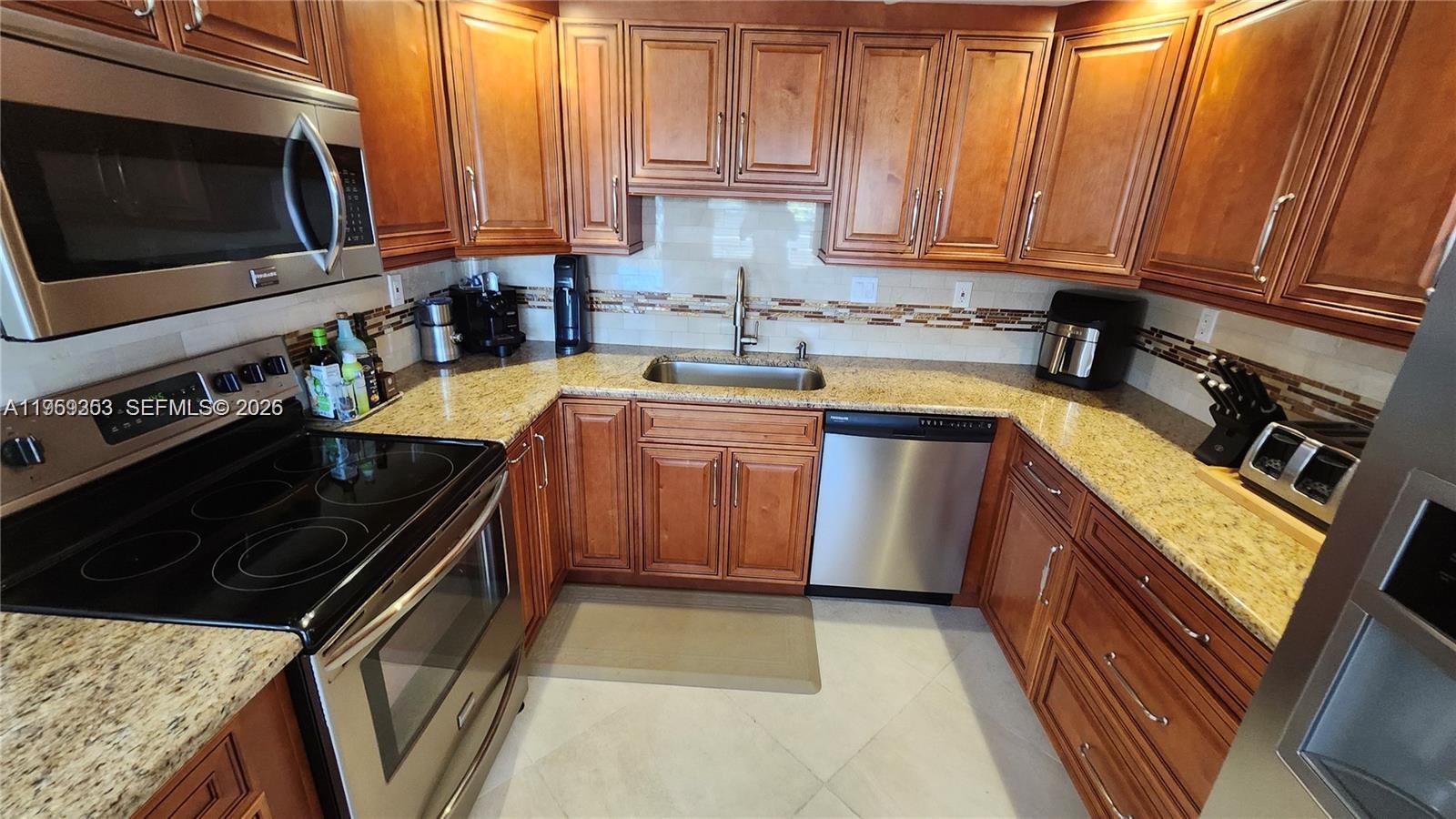 VENTNOR P CONDO - Residential