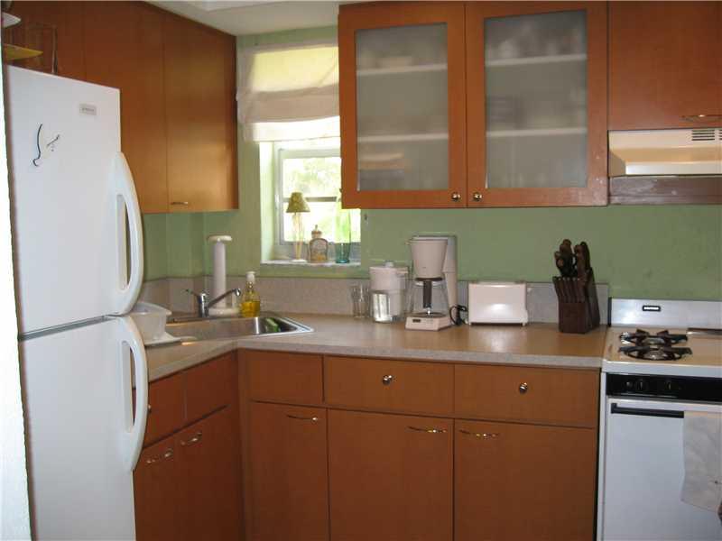 MONTEREY GARDENS OF PINEC - Residential Lease