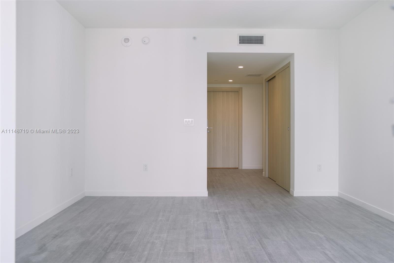 Brickell Flatiron - Residential