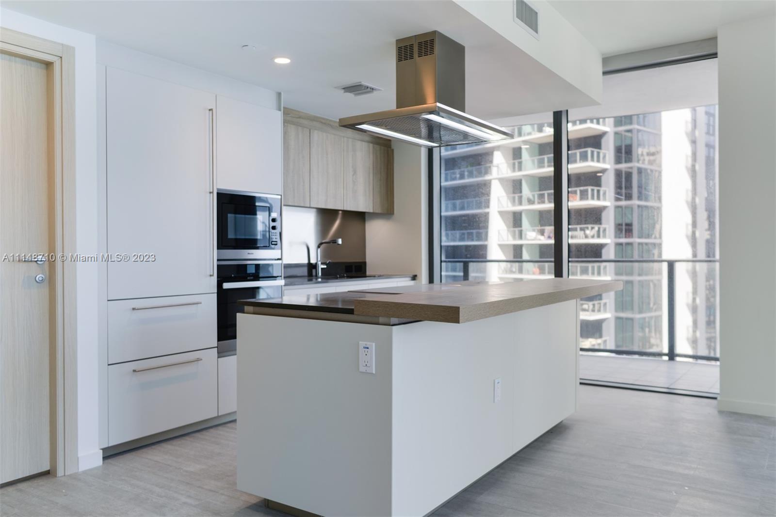 Brickell Flatiron - Residential
