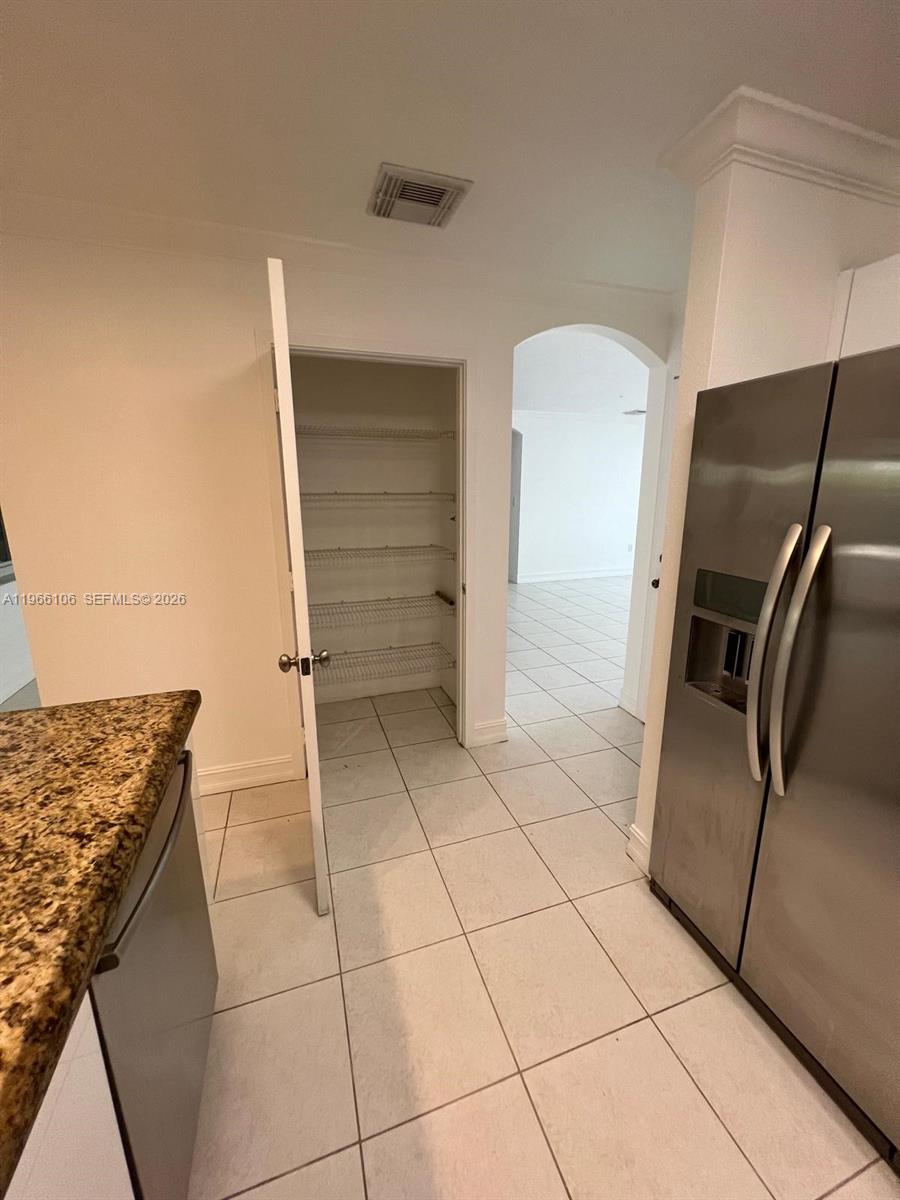 MANGUS SUB SEC 1 - Residential Lease