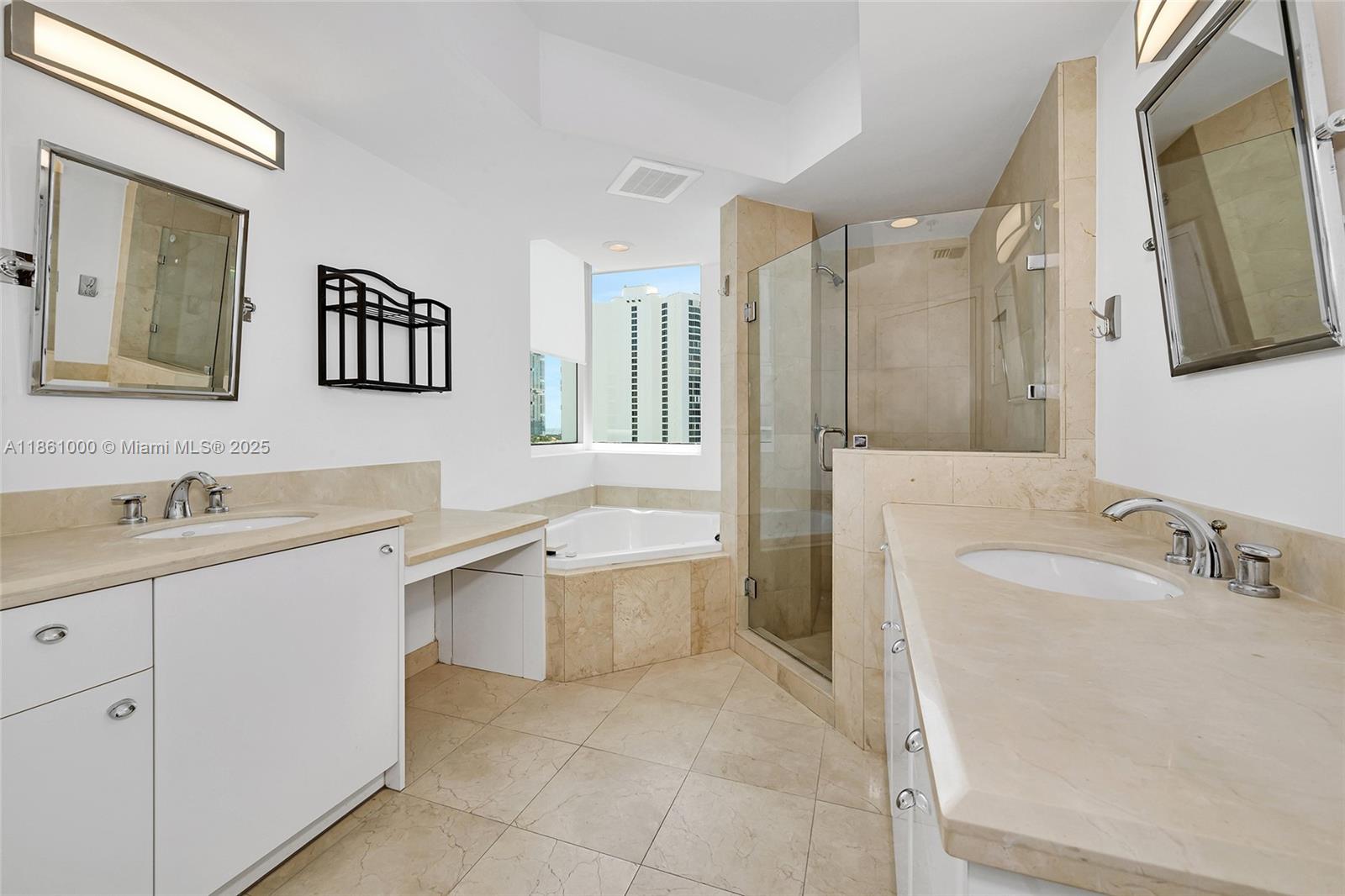 THE PARC AT TURNBERRY ISLE - Residential Lease
