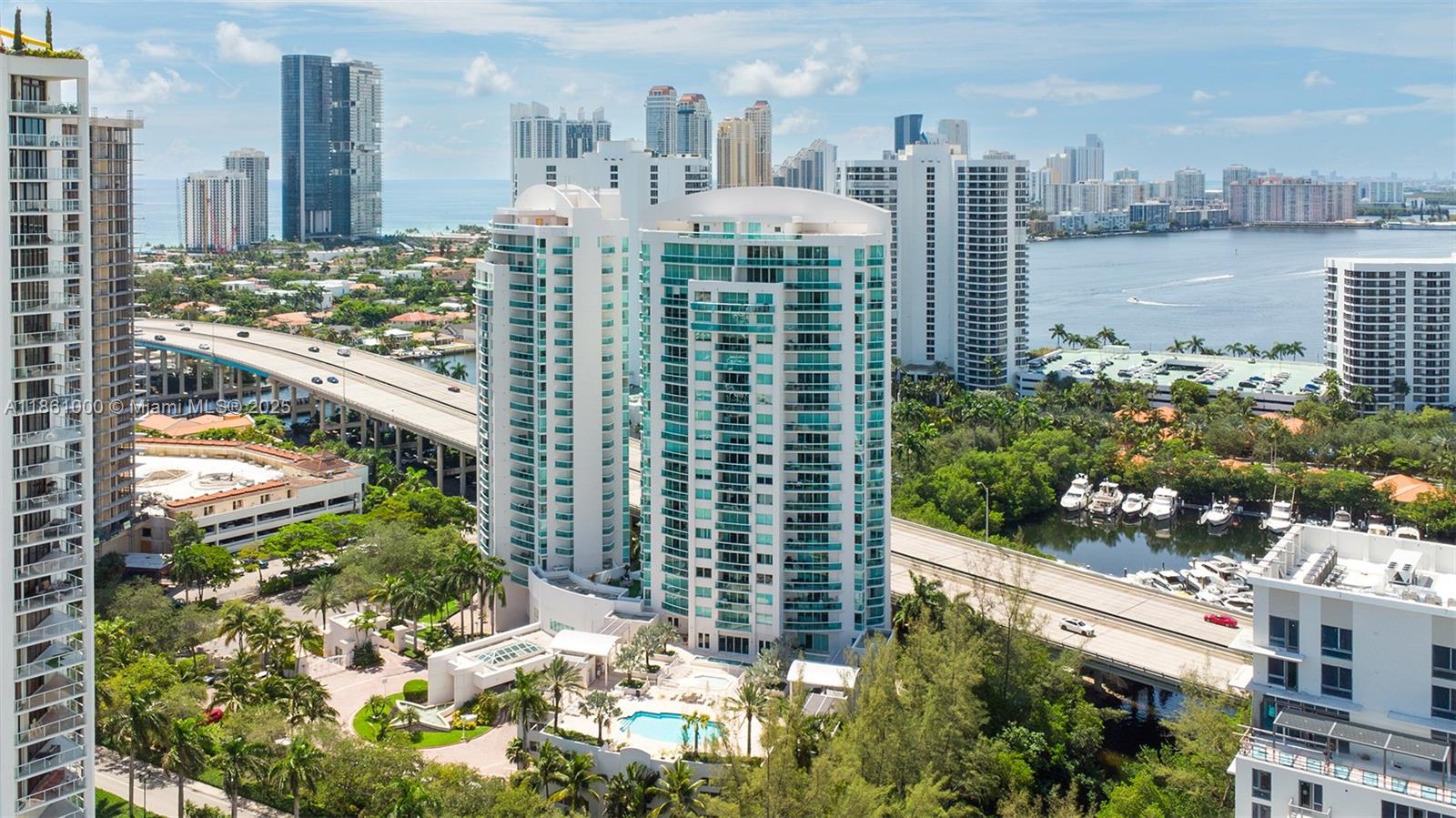 THE PARC AT TURNBERRY ISLE - Residential Lease