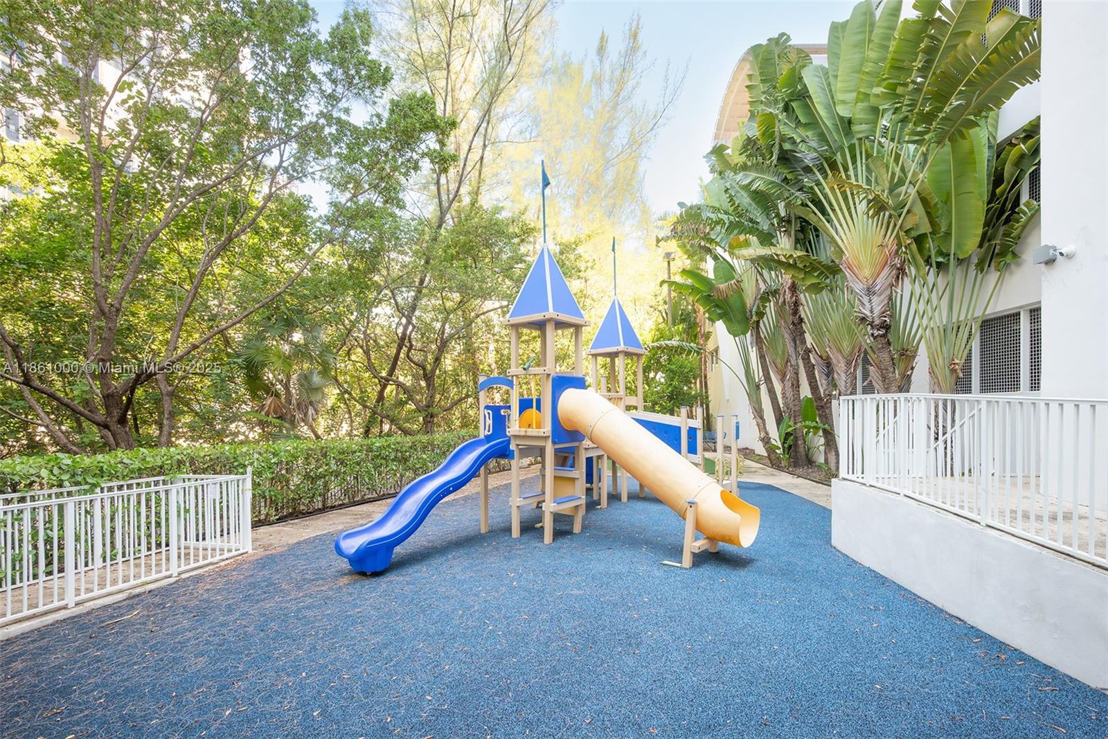 THE PARC AT TURNBERRY ISLE - Residential Lease