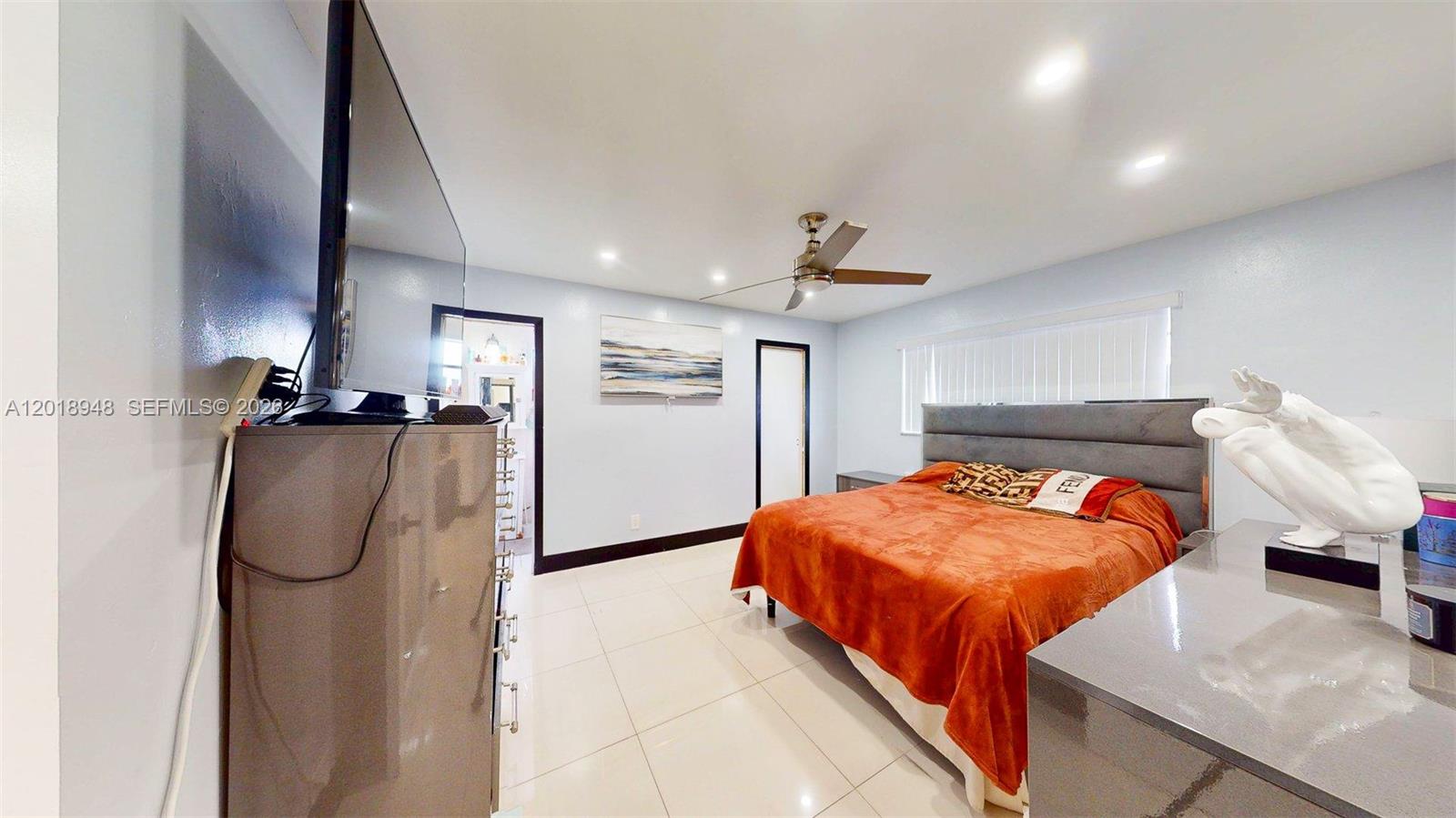 LAUDERDALE LAKES NORTH GA - Residential