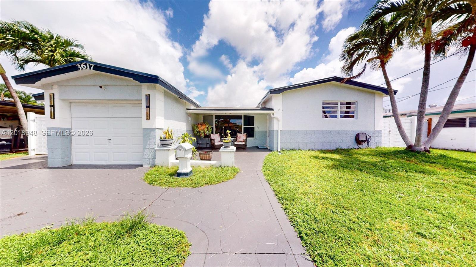 LAUDERDALE LAKES NORTH GA - Residential
