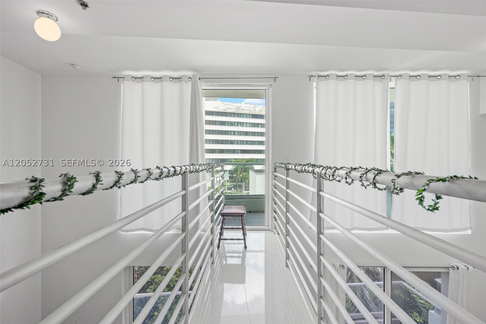 CASABLANCA VILLAS CONDO - Residential Lease