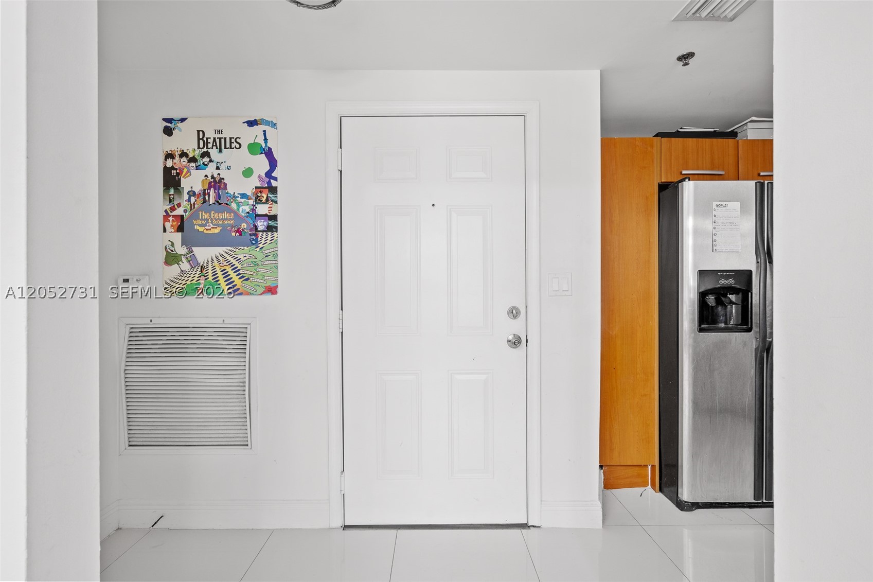 CASABLANCA VILLAS CONDO - Residential Lease