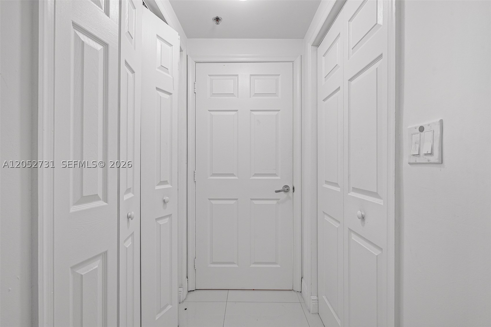 CASABLANCA VILLAS CONDO - Residential Lease