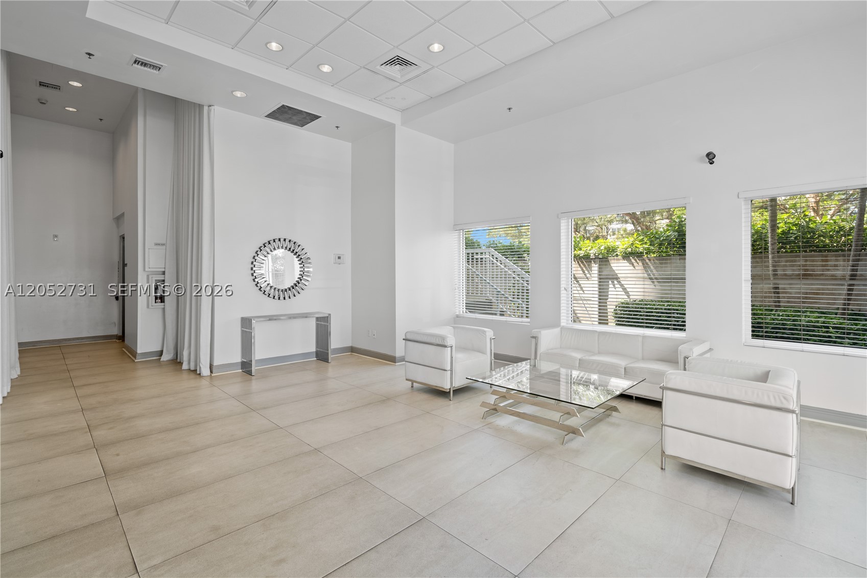 CASABLANCA VILLAS CONDO - Residential Lease
