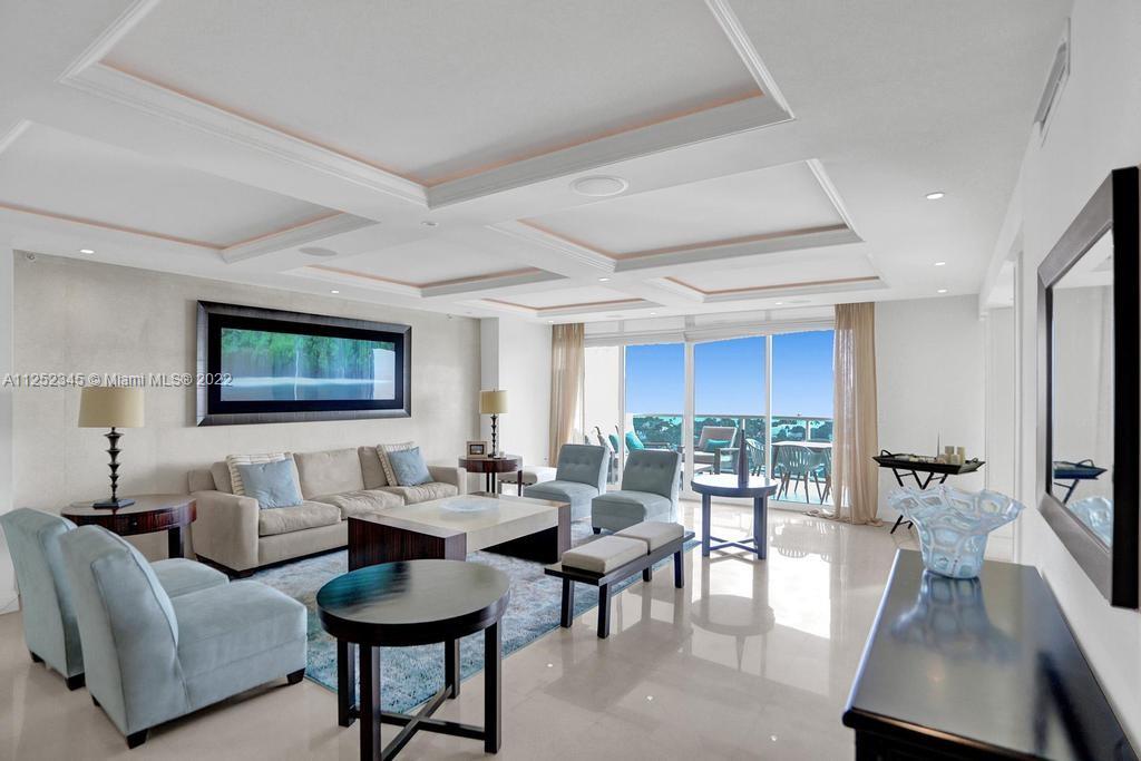 Breathtaking Direct Unobstructed Ocean And Intracoastal Views. Best Line In The Building. Huge 3 Bed + 4 Full Bathrooms + Den + Maid Quarters Apartment With 3,264 SqFt. Private Elevator With Foyer. Great Layout. Living Room + Formal Dining Area Face The Water.On The West Side You Have The Rooms Overlooking the Golf Course And the Lake. Condominium Just Renovated Beautiful Pool Area. Enjoy The Lifestyle Of Living Right On The Aventura Circle, A Minute Away From The Mall, Restaurants, Golf Course and Much More.