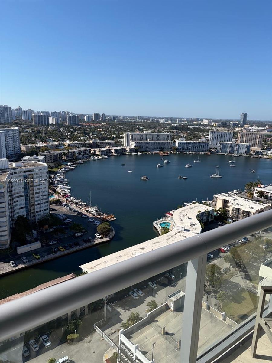 BEACHWALK CONDOMINIUM - Residential