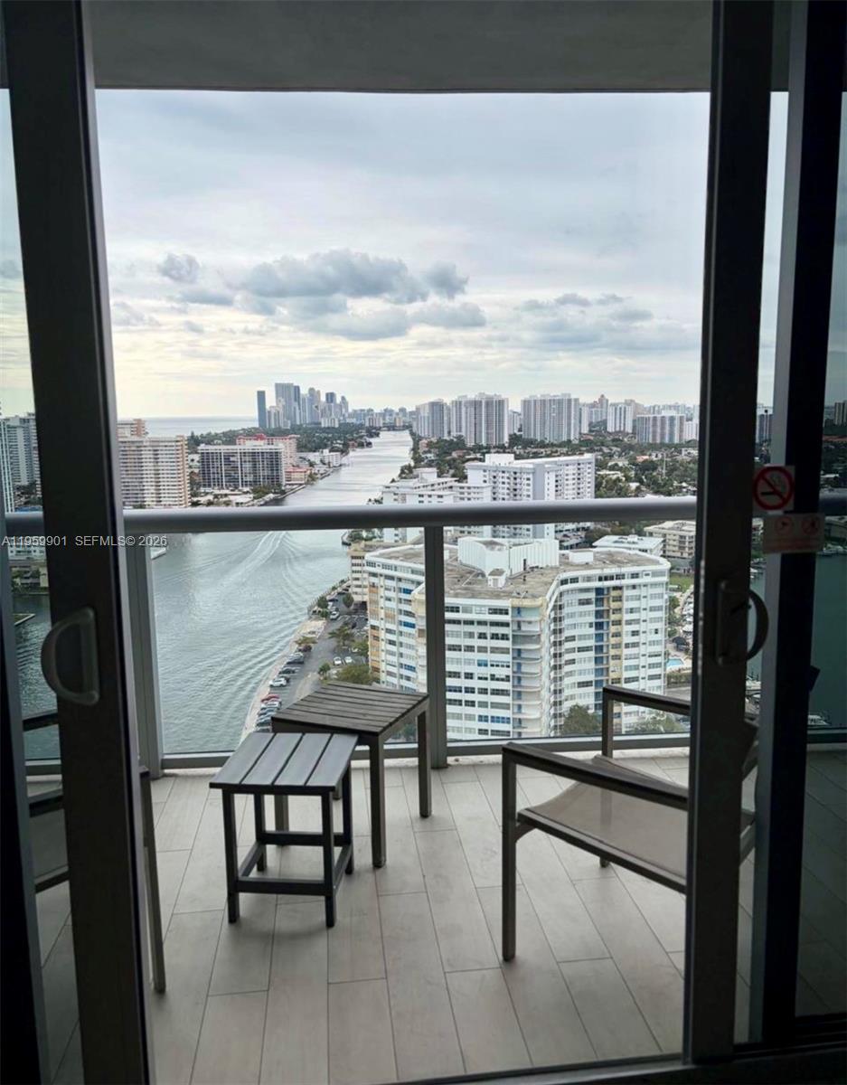 BEACHWALK CONDOMINIUM - Residential