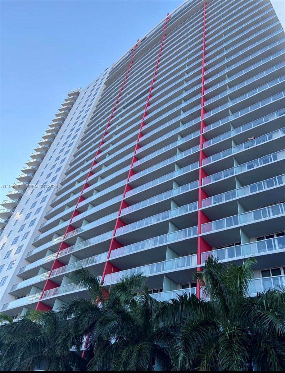 BEACHWALK CONDOMINIUM - Residential
