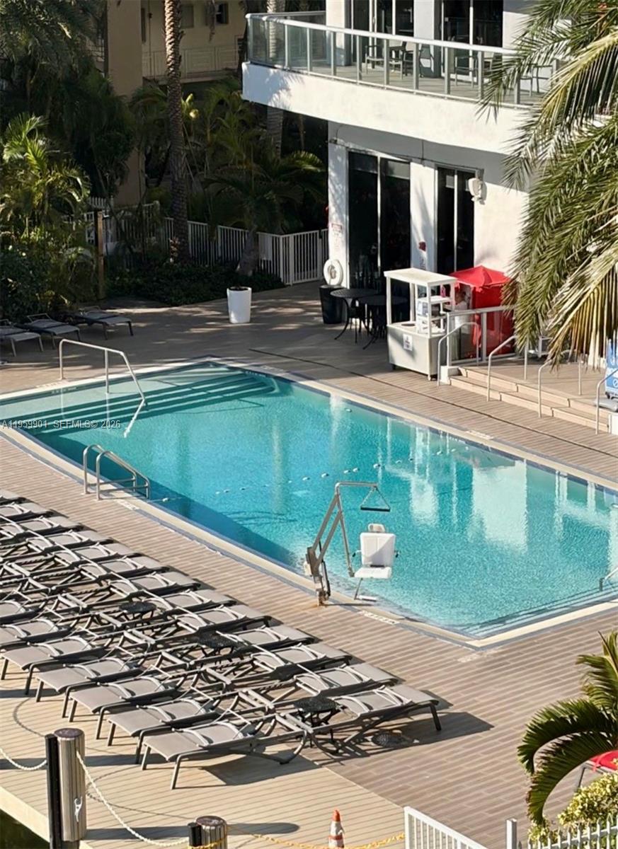 BEACHWALK CONDOMINIUM - Residential