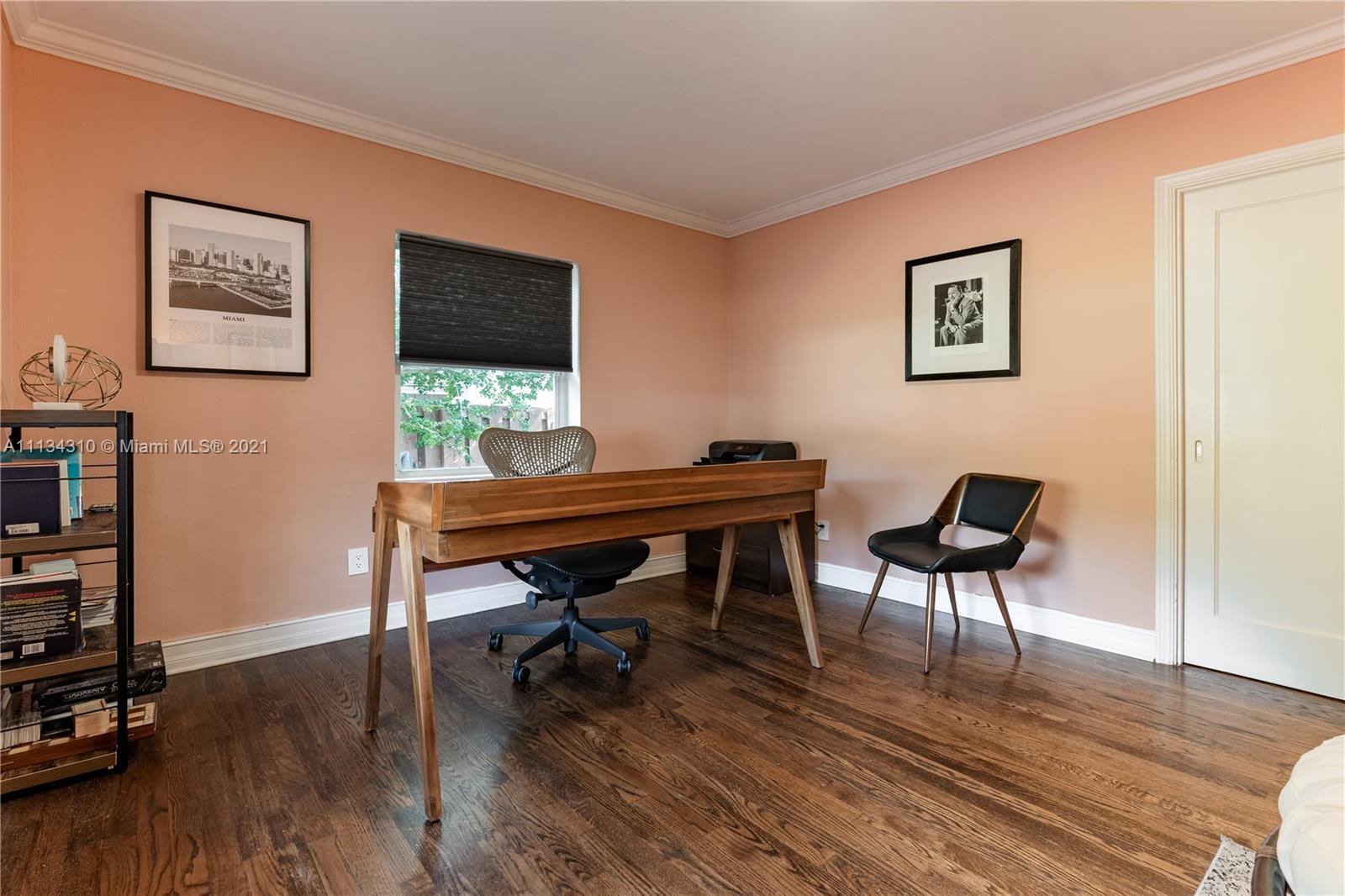 HOLLYWOOD - Residential
