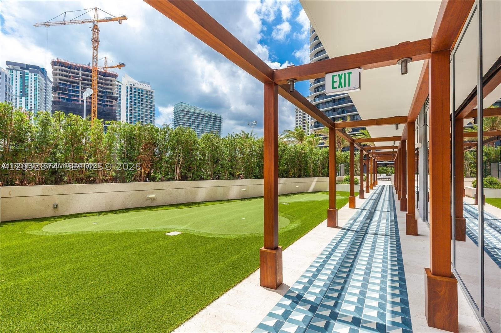 801 SMA RESIDENCES CONDO - Residential Lease