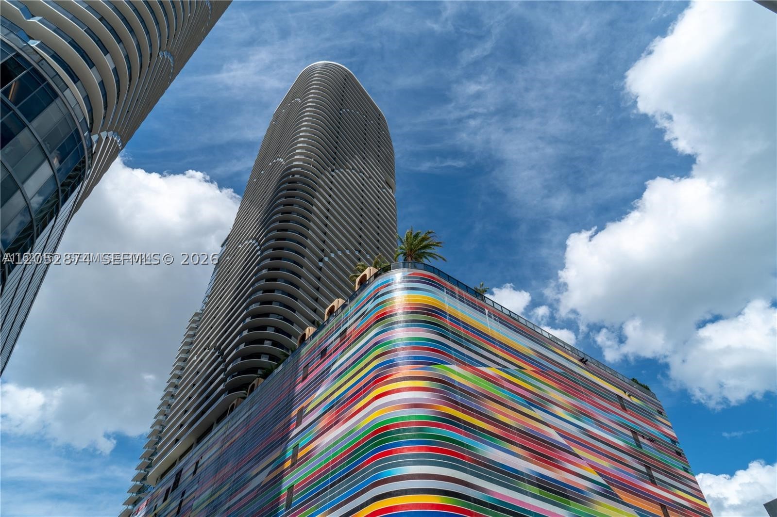 801 SMA RESIDENCES CONDO - Residential Lease