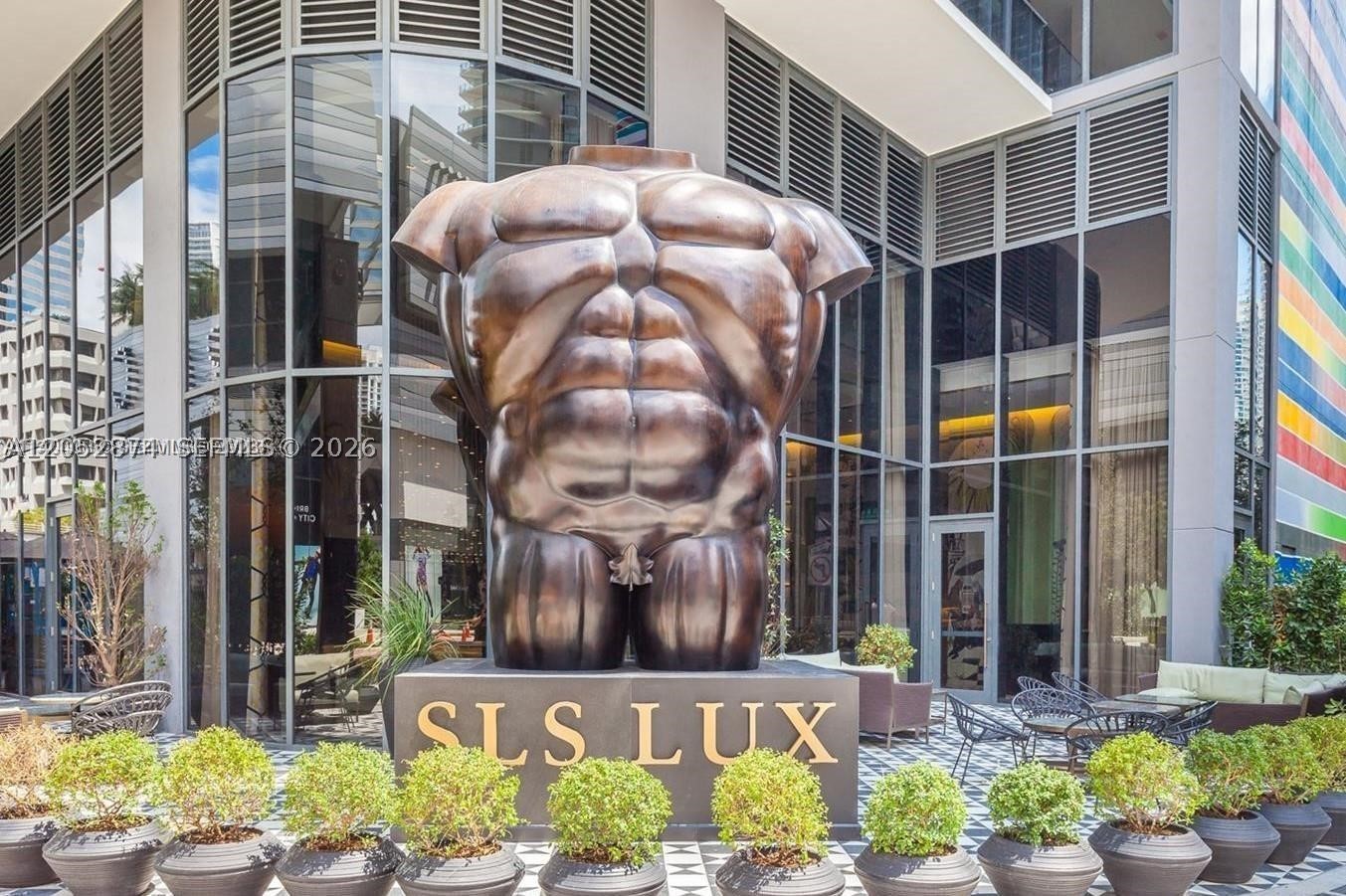 801 SMA RESIDENCES CONDO - Residential Lease