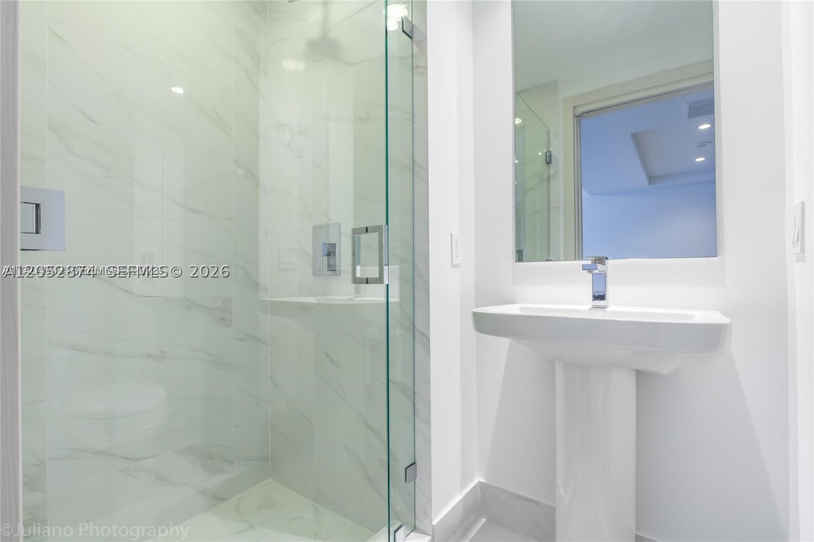 801 SMA RESIDENCES CONDO - Residential Lease