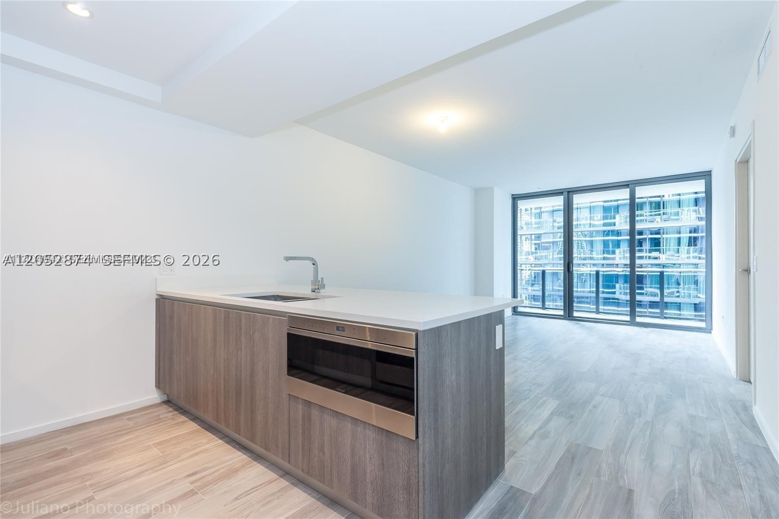 801 SMA RESIDENCES CONDO - Residential Lease