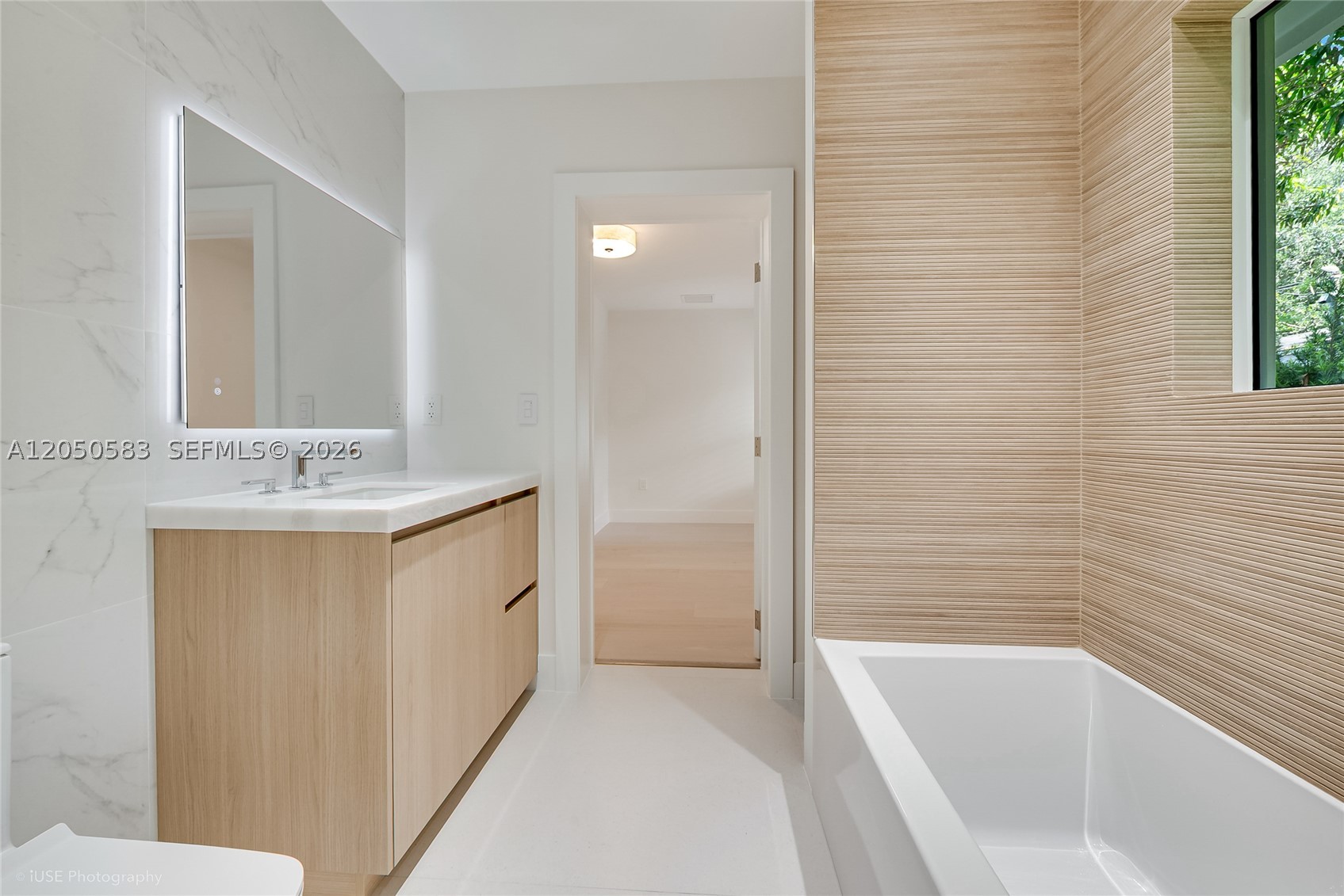 ROYAL PALM VILLAS - Residential