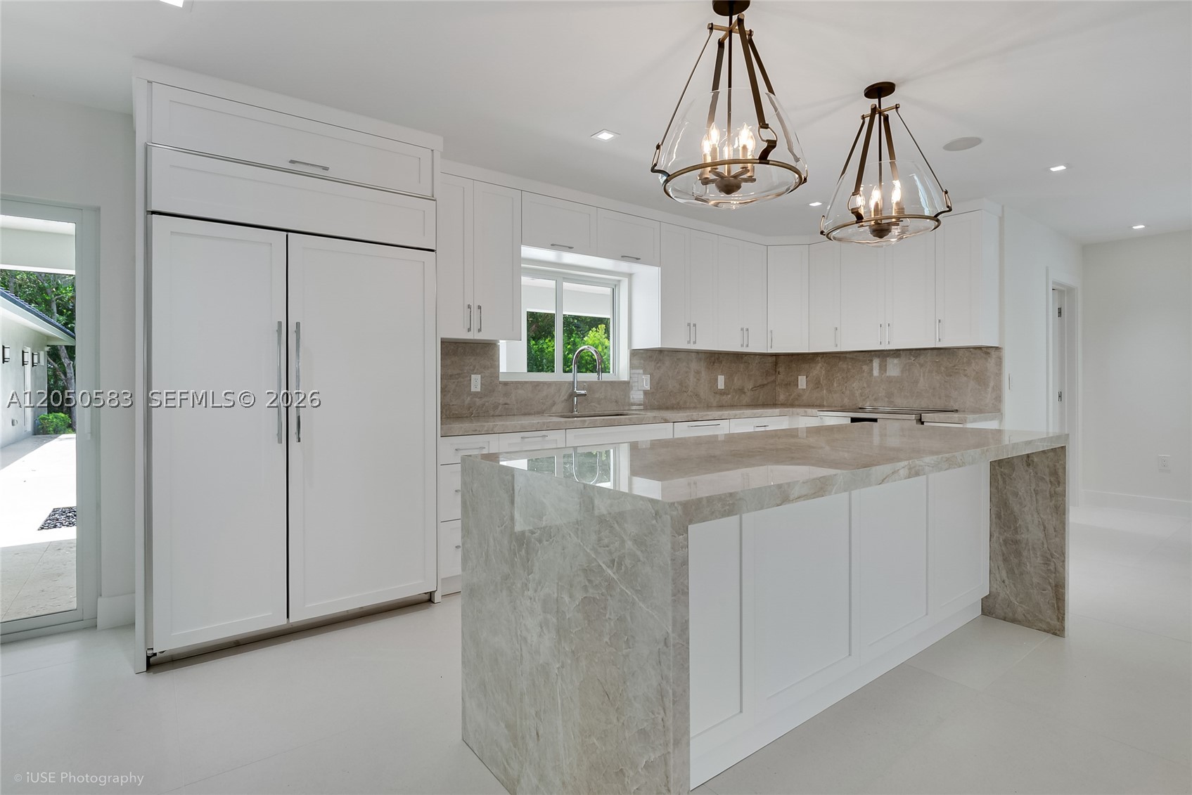 ROYAL PALM VILLAS - Residential