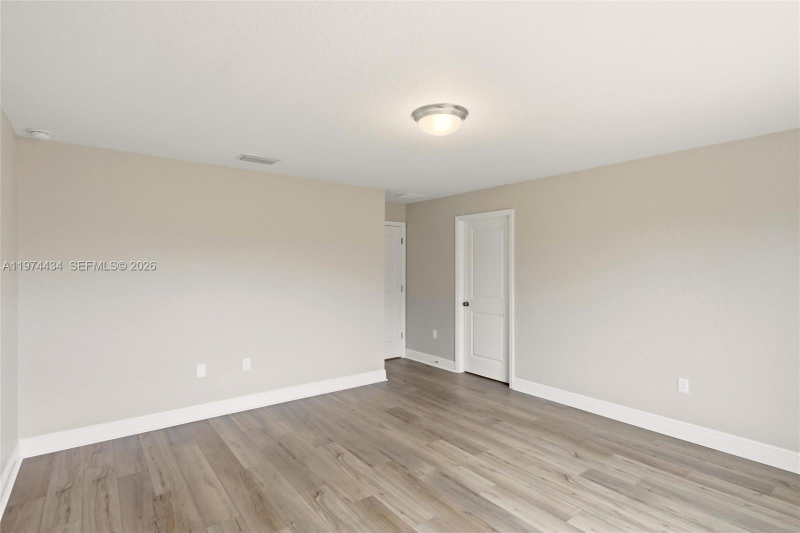 Sun N Lake - Residential