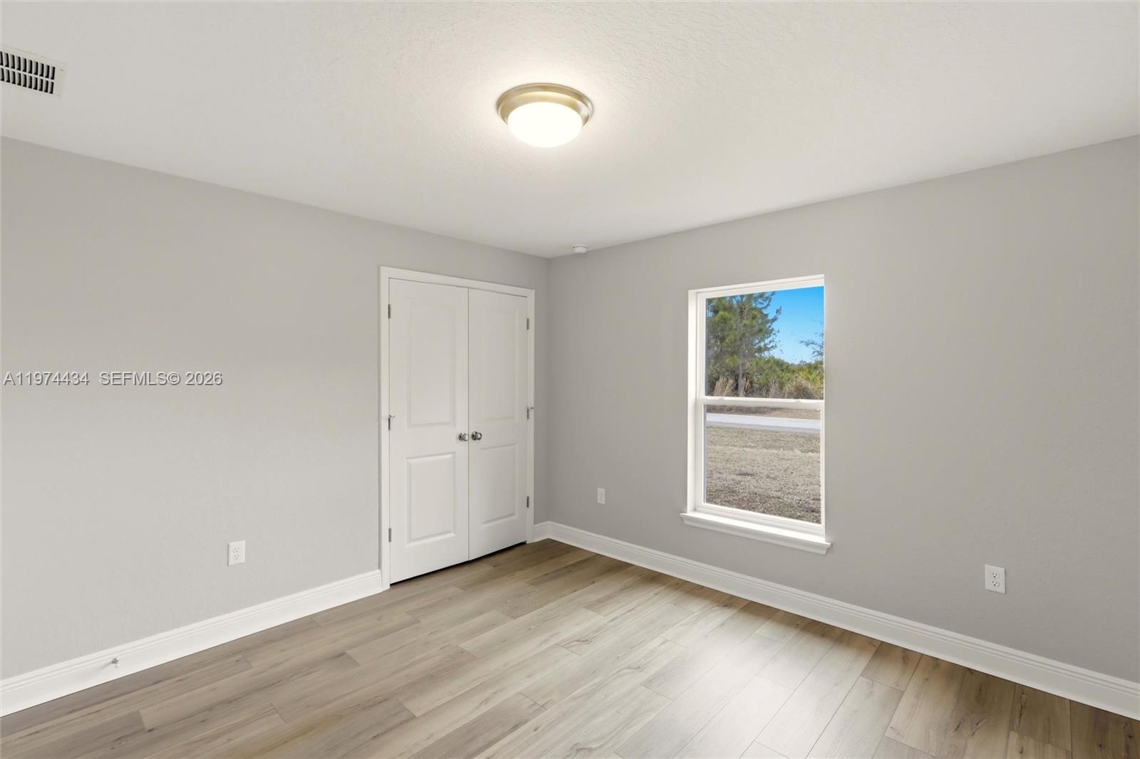 Sun N Lake - Residential