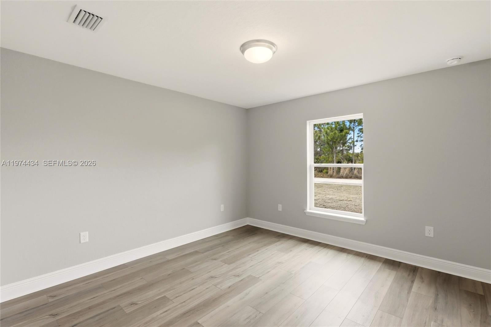 Sun N Lake - Residential