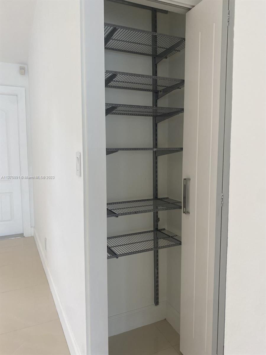 SAN SEBASTIAN TWNHSES - Residential Lease