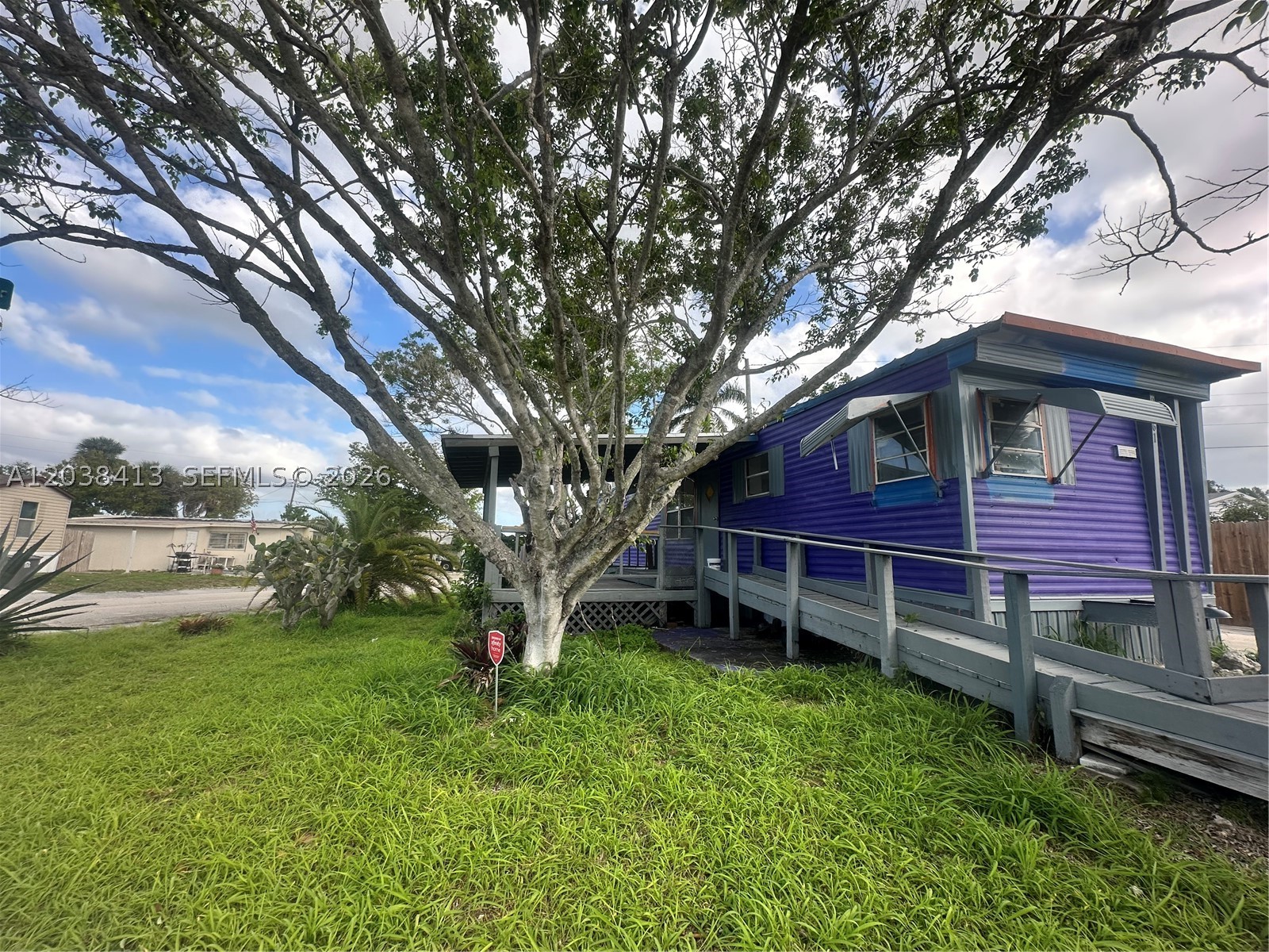 HILLTOP PARK - Residential Lease
