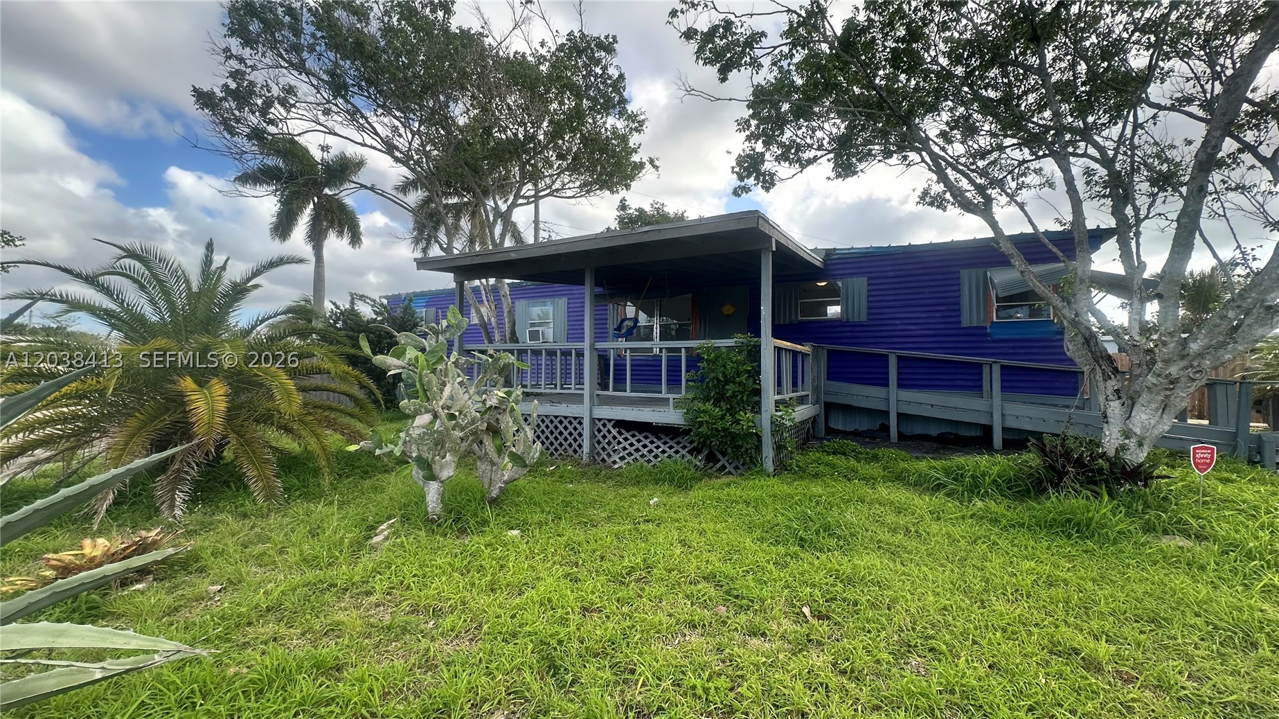 HILLTOP PARK - Residential Lease
