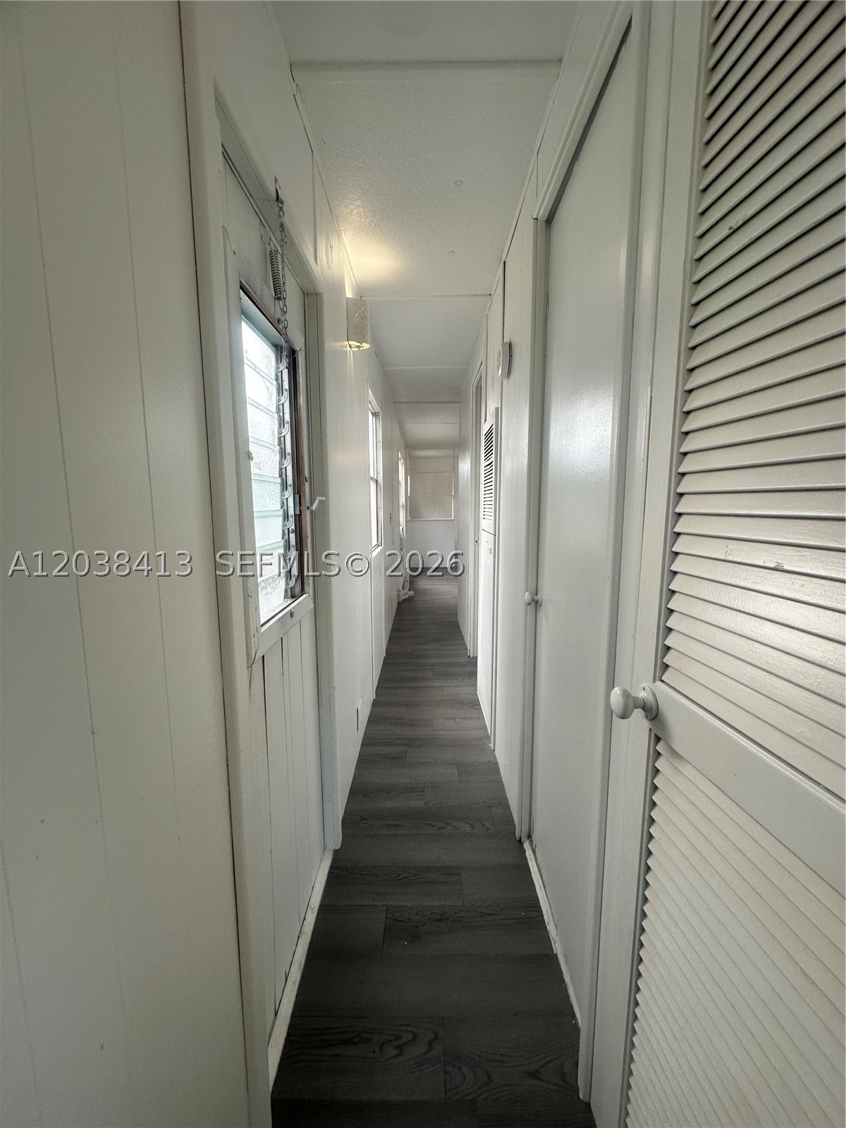 HILLTOP PARK - Residential Lease