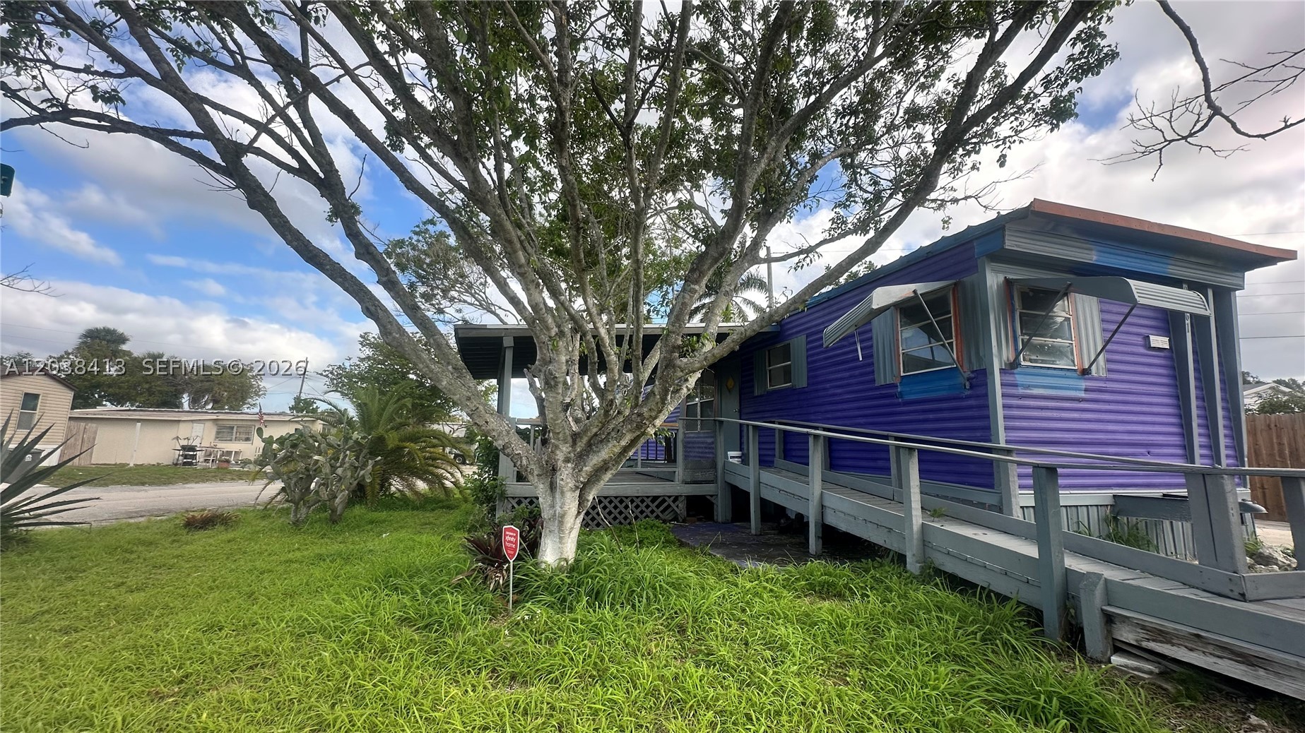 HILLTOP PARK - Residential Lease