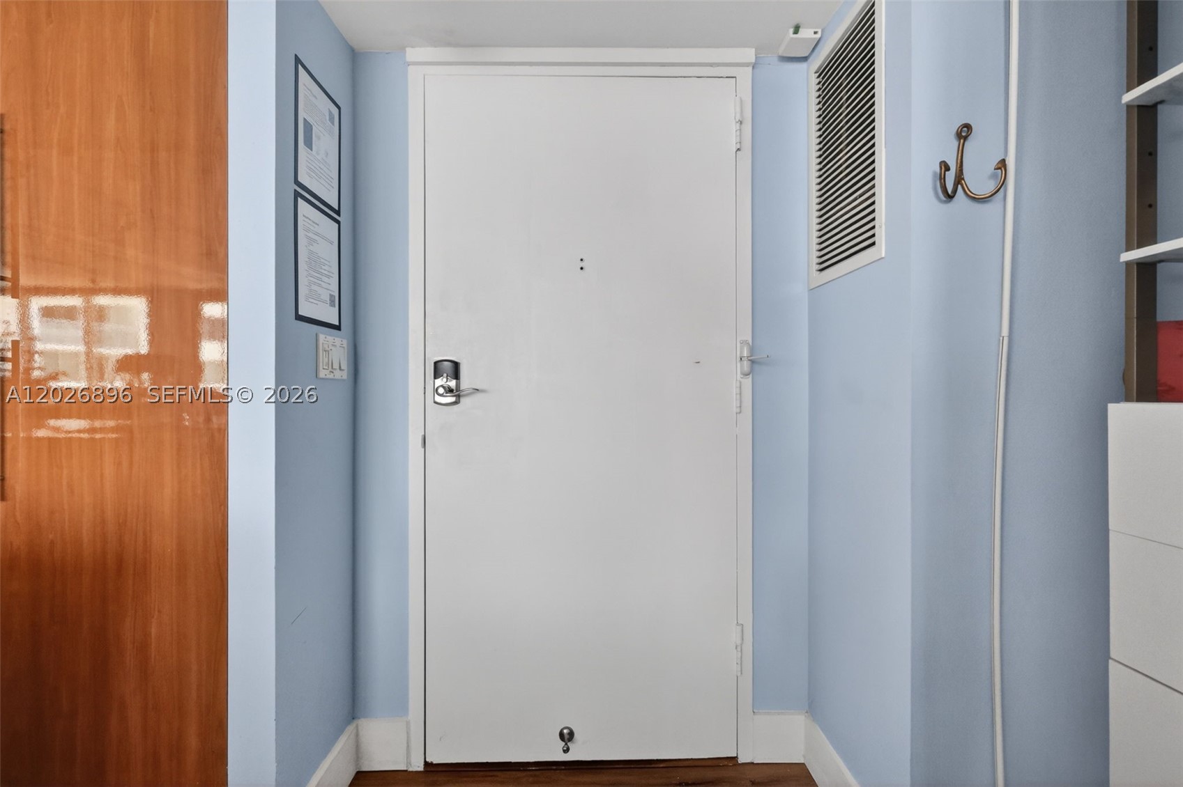 BURLEIGH HOUSE CONDO - Residential