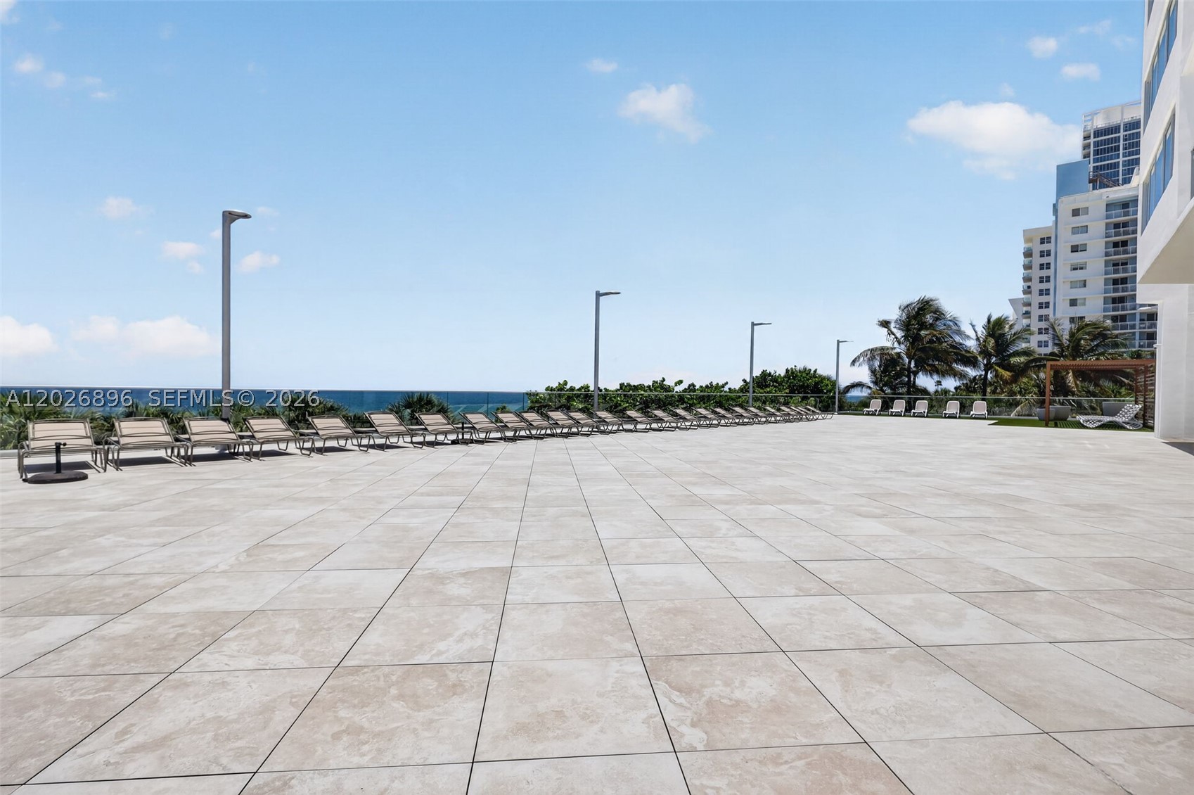 BURLEIGH HOUSE CONDO - Residential