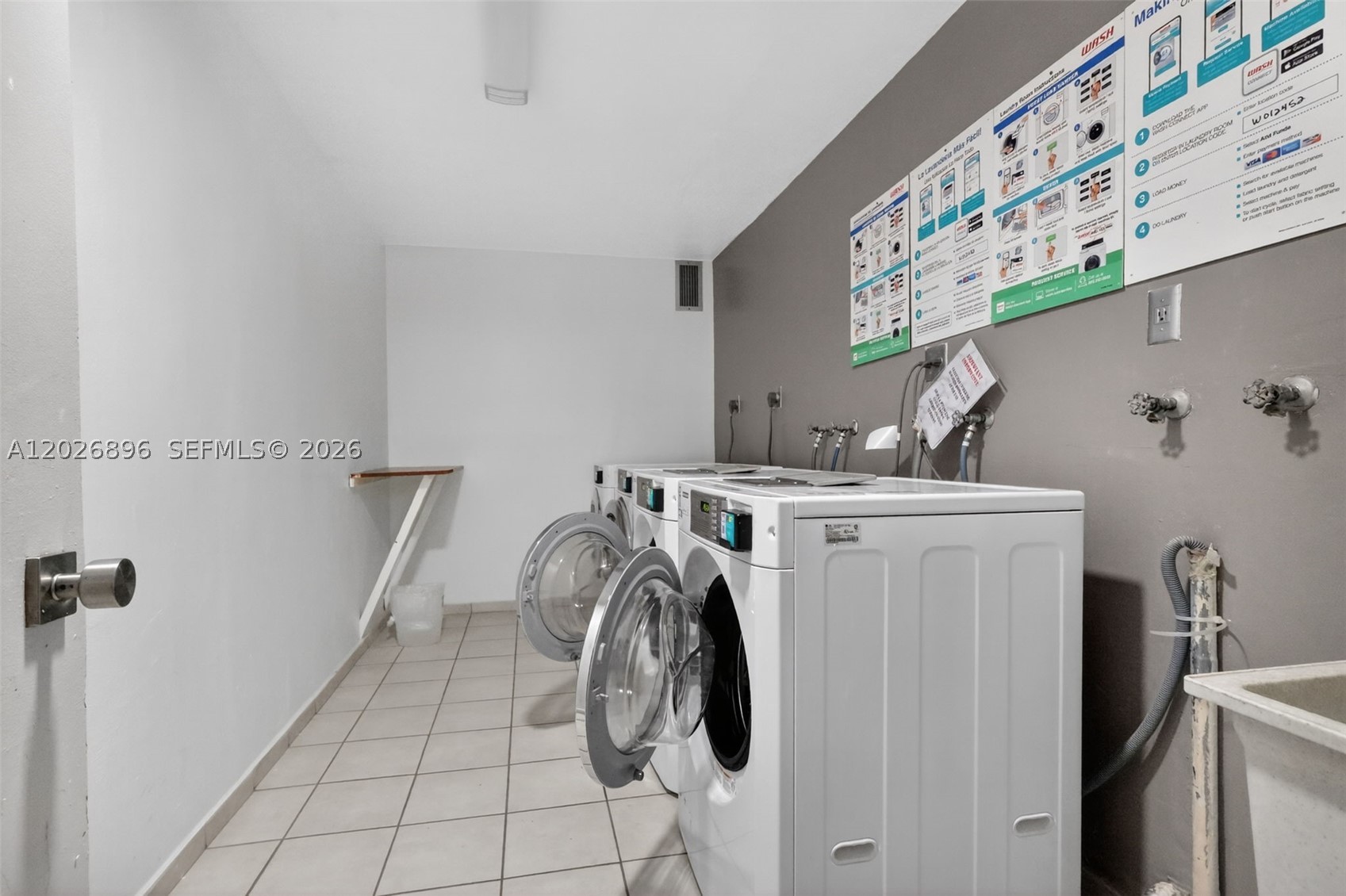 BURLEIGH HOUSE CONDO - Residential