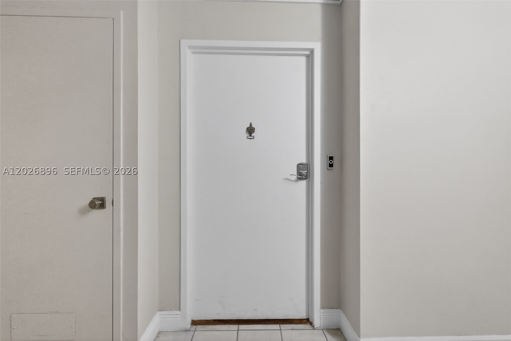 BURLEIGH HOUSE CONDO - Residential