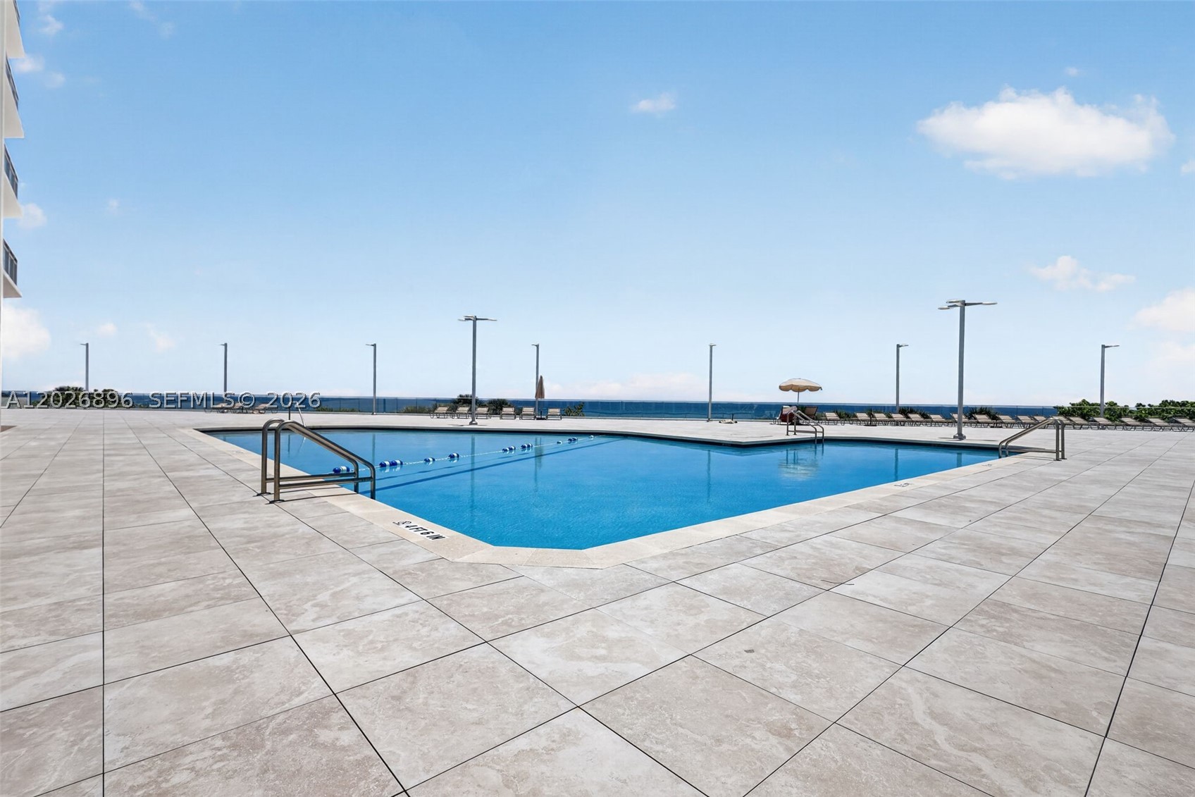 BURLEIGH HOUSE CONDO - Residential
