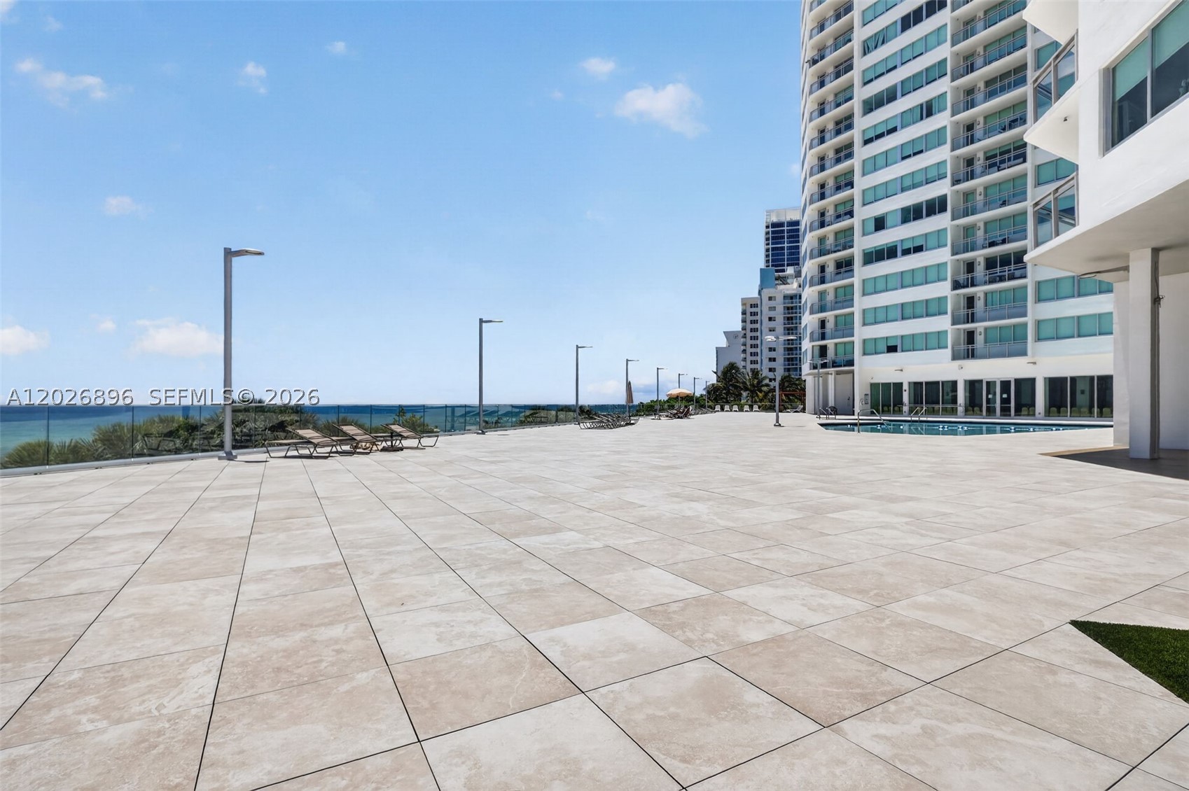 BURLEIGH HOUSE CONDO - Residential
