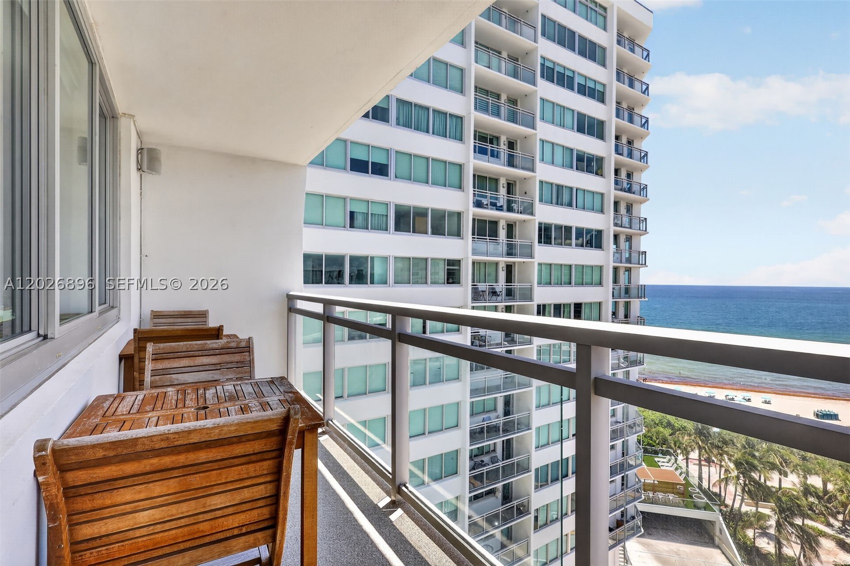 BURLEIGH HOUSE CONDO - Residential