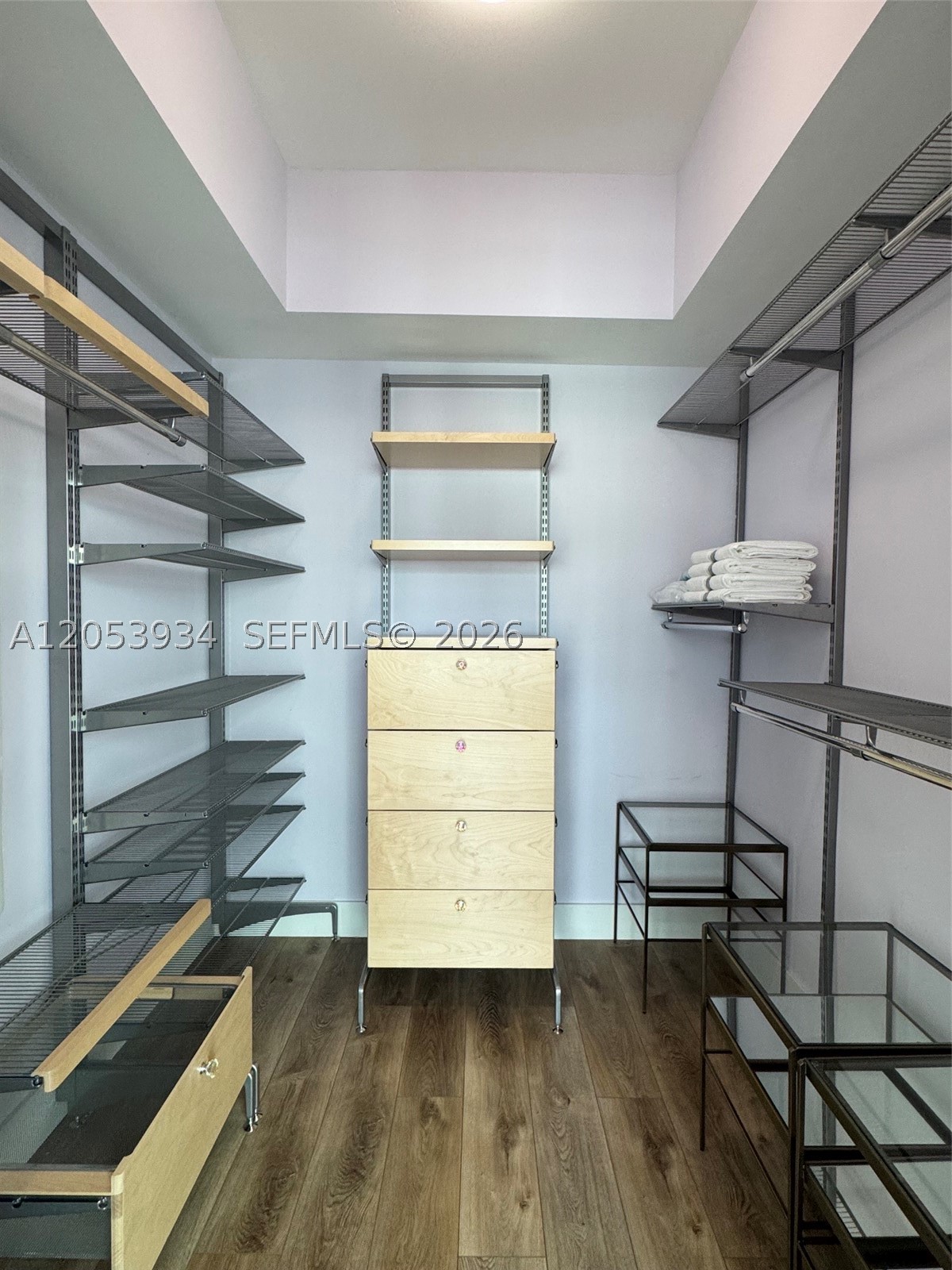 THE PLAZA 901 BRICKELL CO - Residential Lease