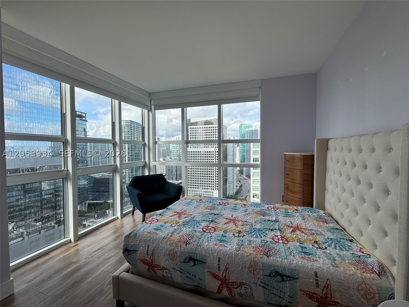 THE PLAZA 901 BRICKELL CO - Residential Lease