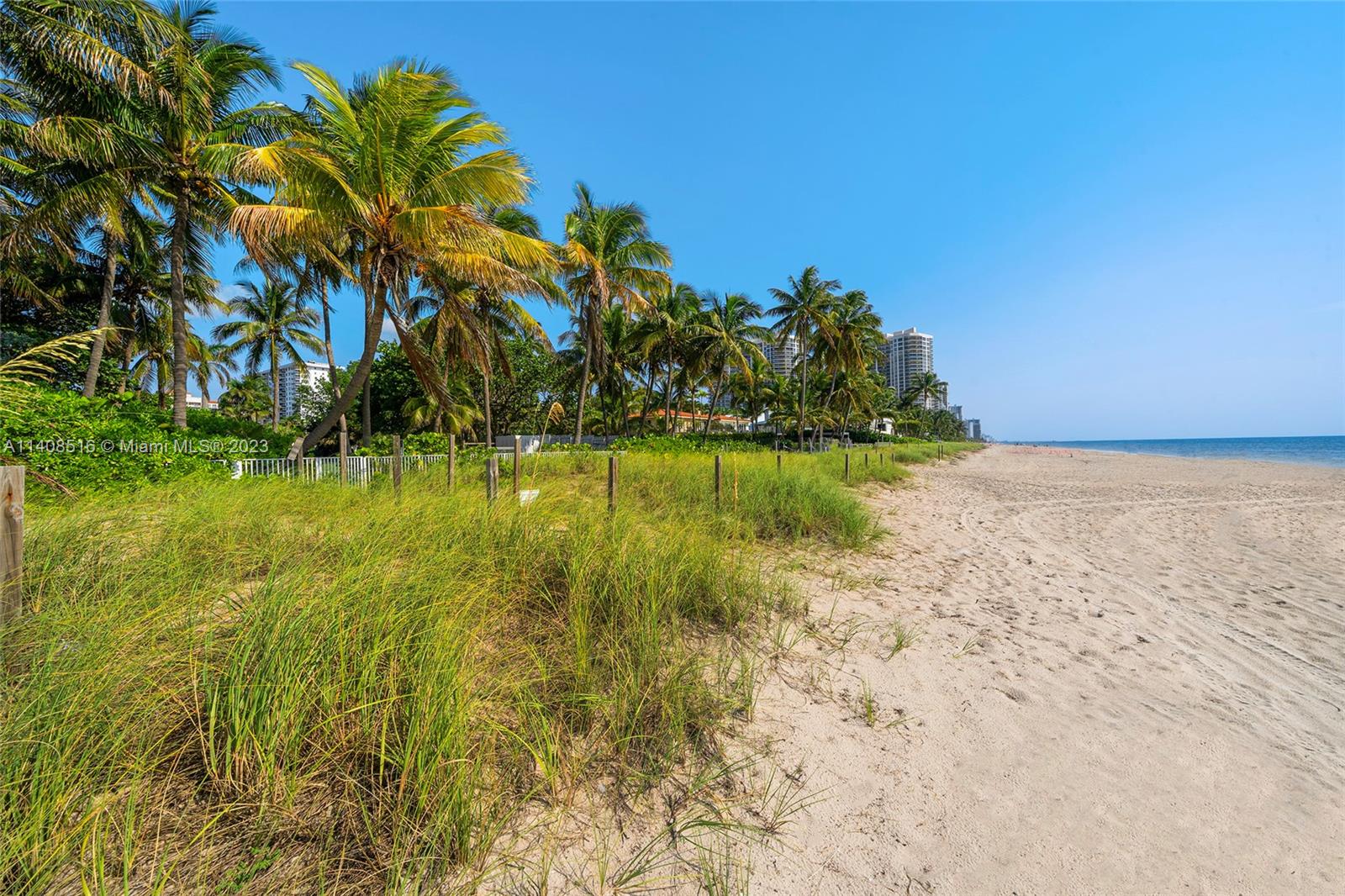 LAUDERDALE BEACH - Land