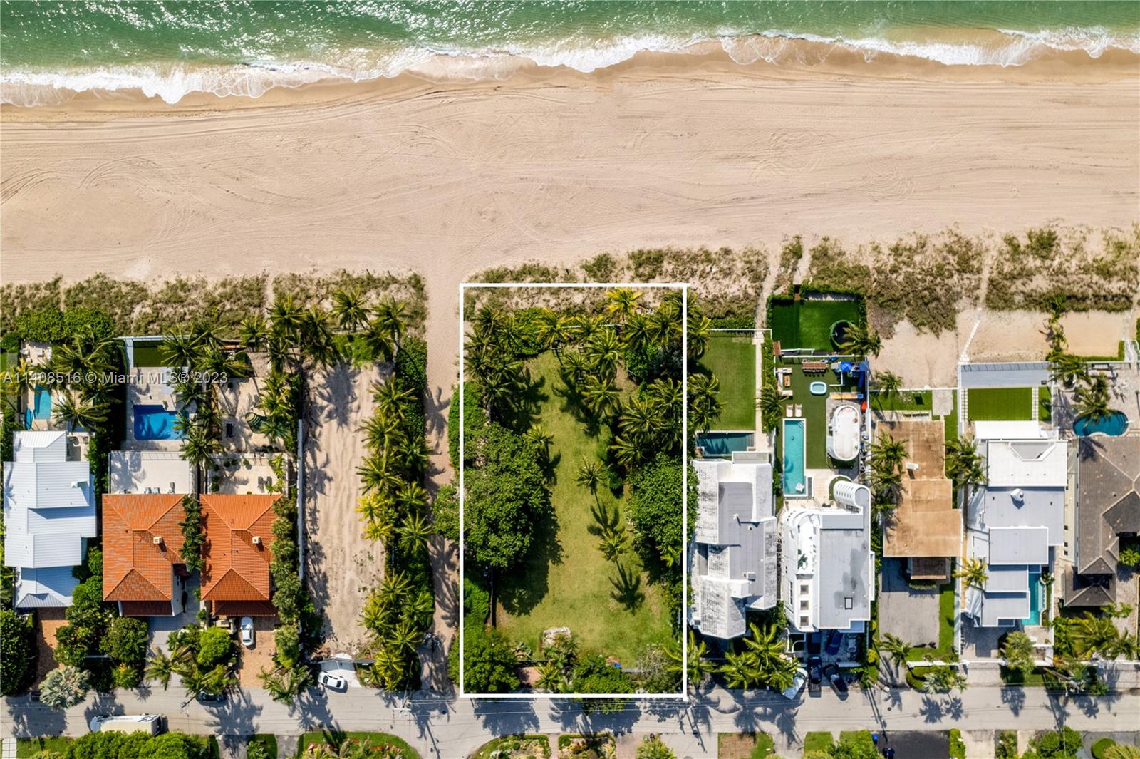 LAUDERDALE BEACH - Land